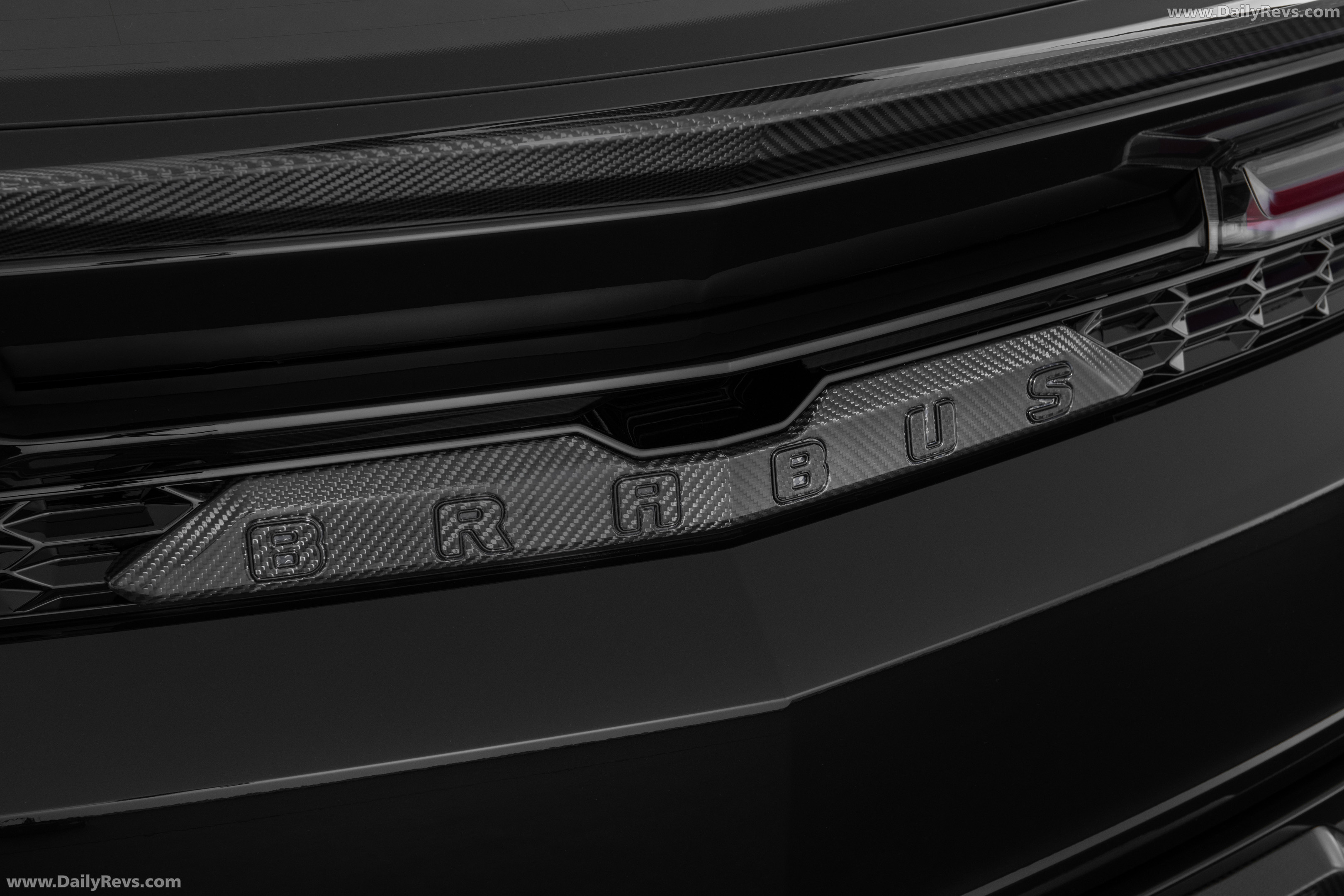 2026 Brabus 900 Superblack Urus SE Exterior