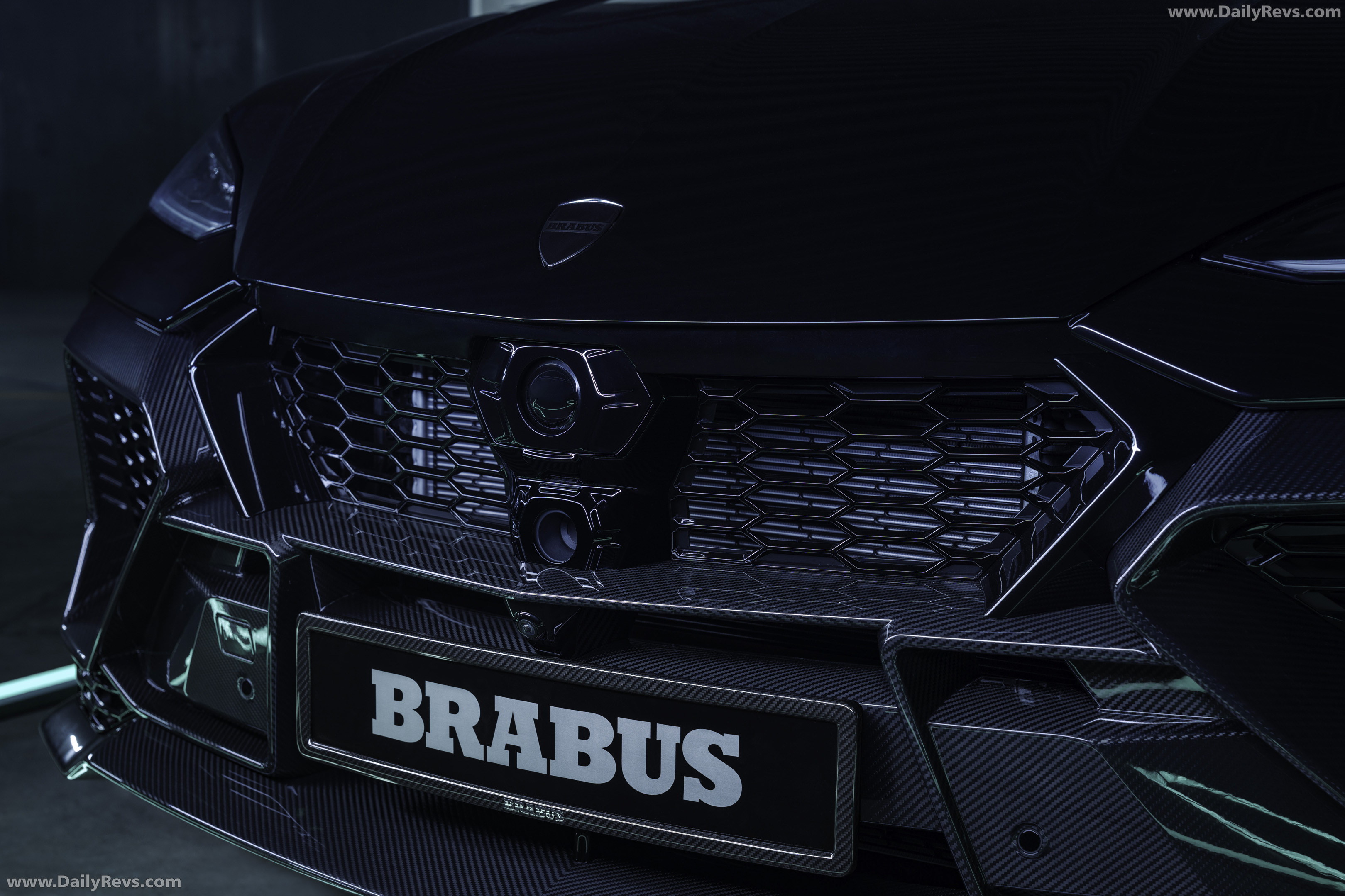 2026 Brabus 900 Superblack Urus SE Exterior