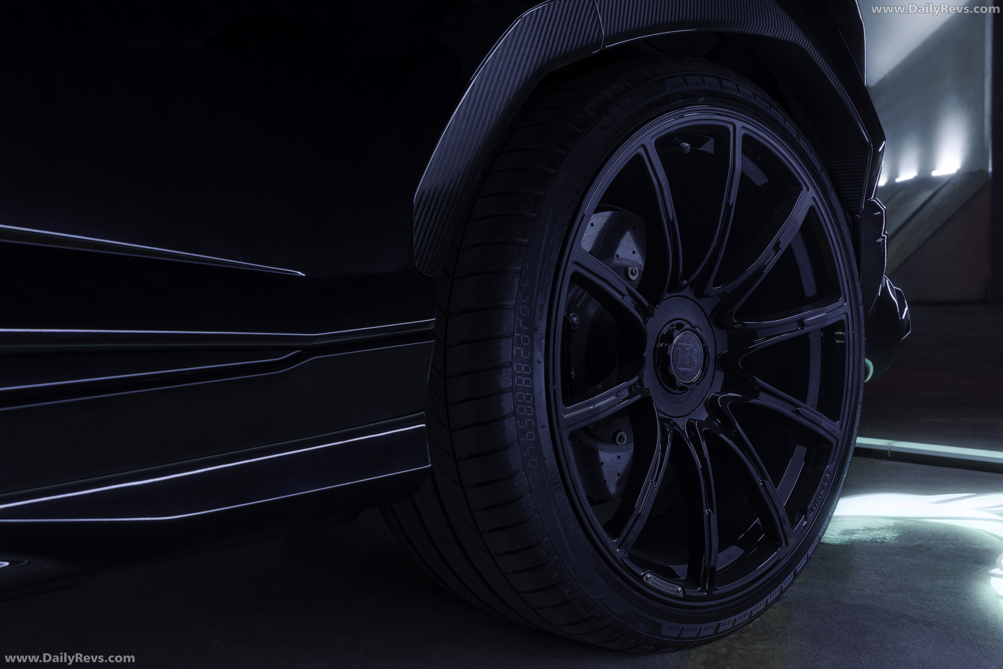 2026 Brabus 900 Superblack Urus SE Exterior