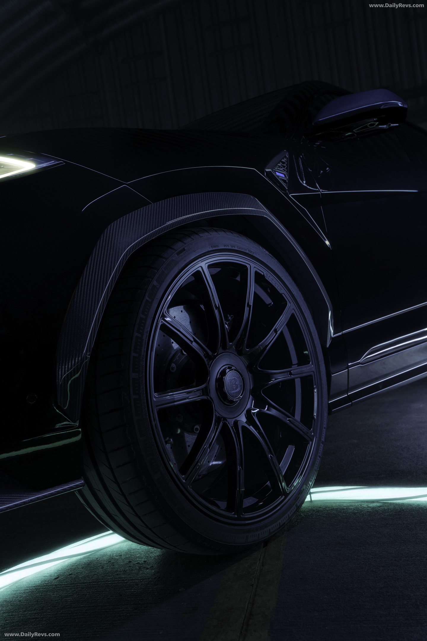 2026 Brabus 900 Superblack Urus SE Exterior