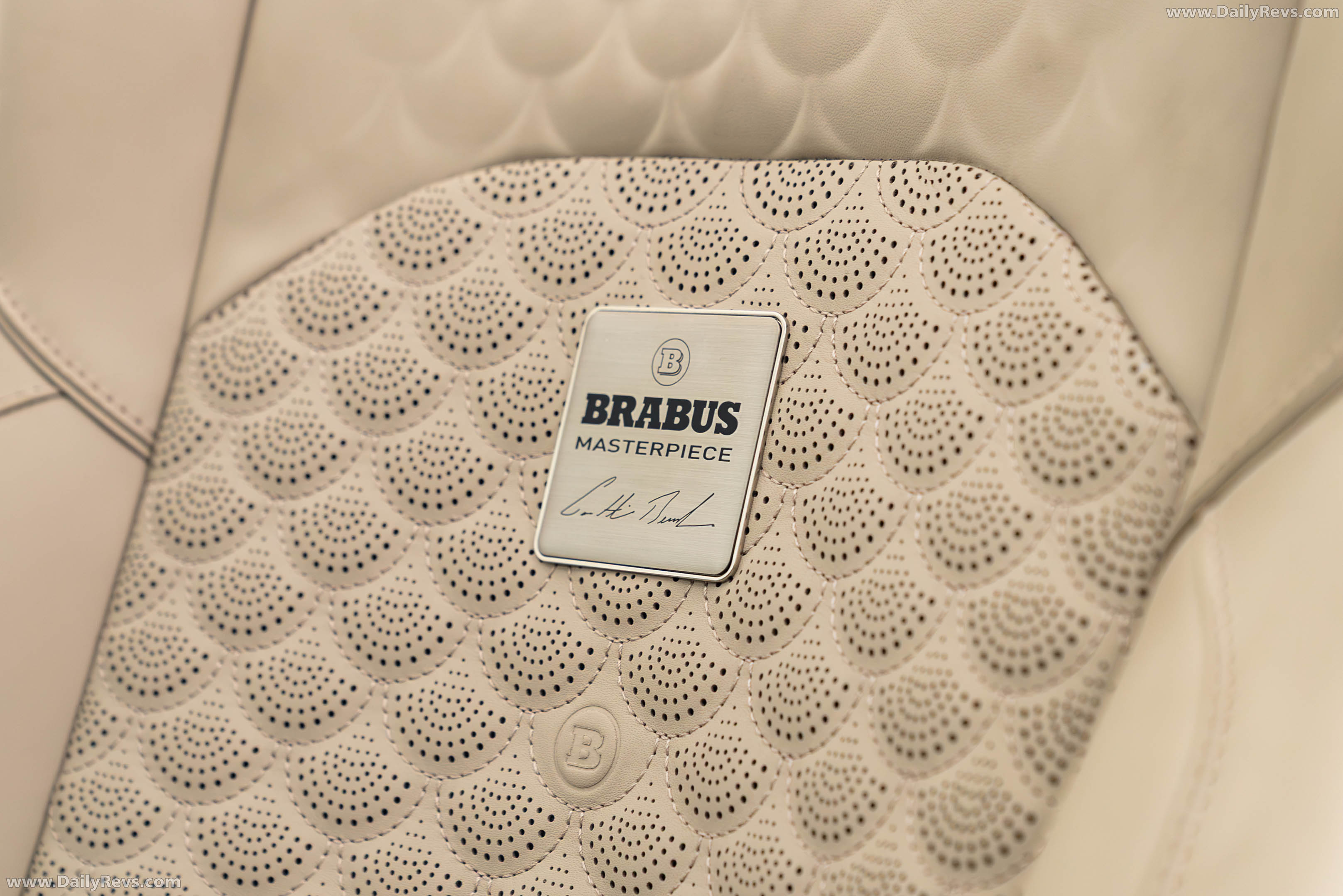 2027 Brabus Bodo Cabriolet Silk Stone Interior