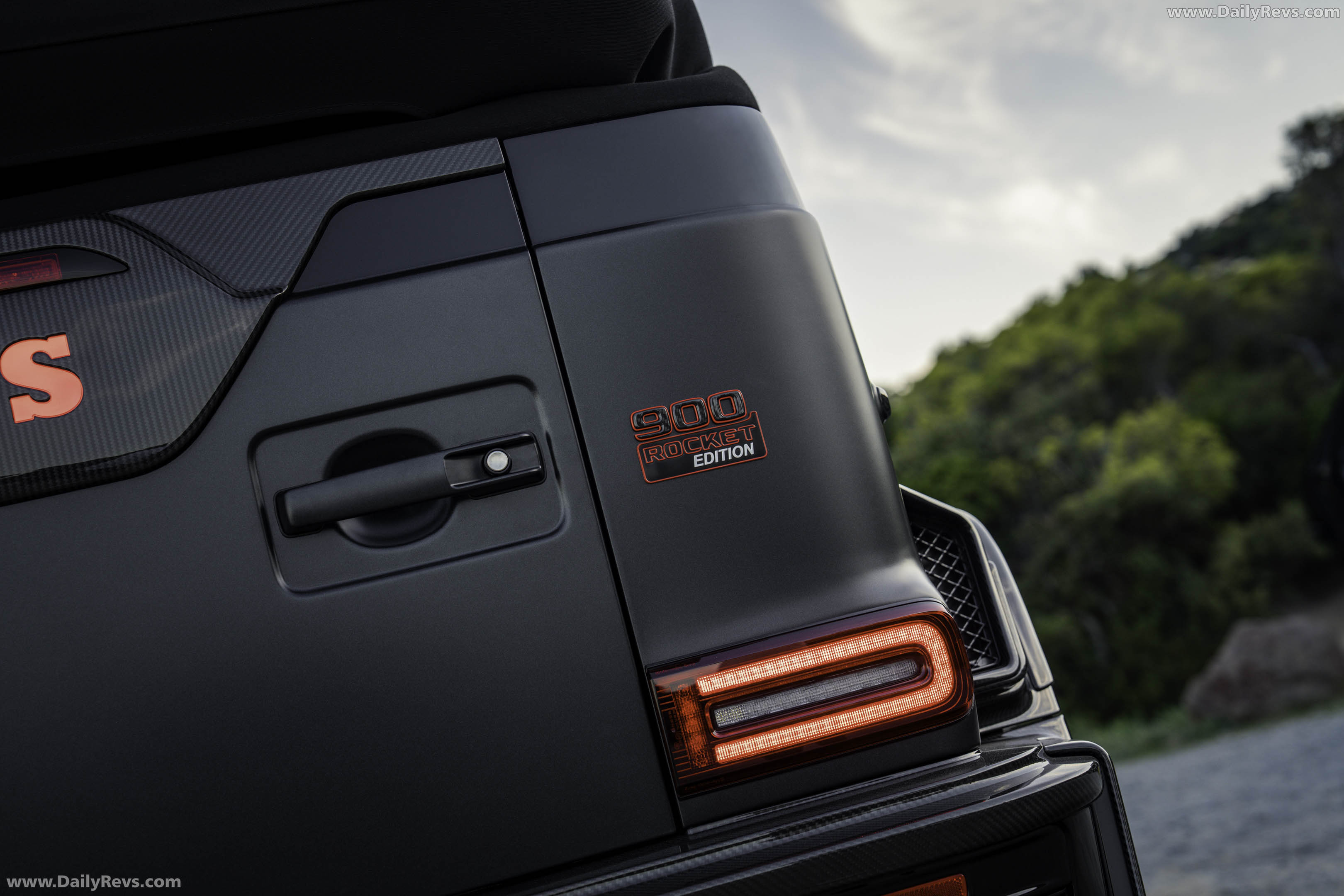 2027 Brabus 900 Rocket Edition Cabrio Exterior