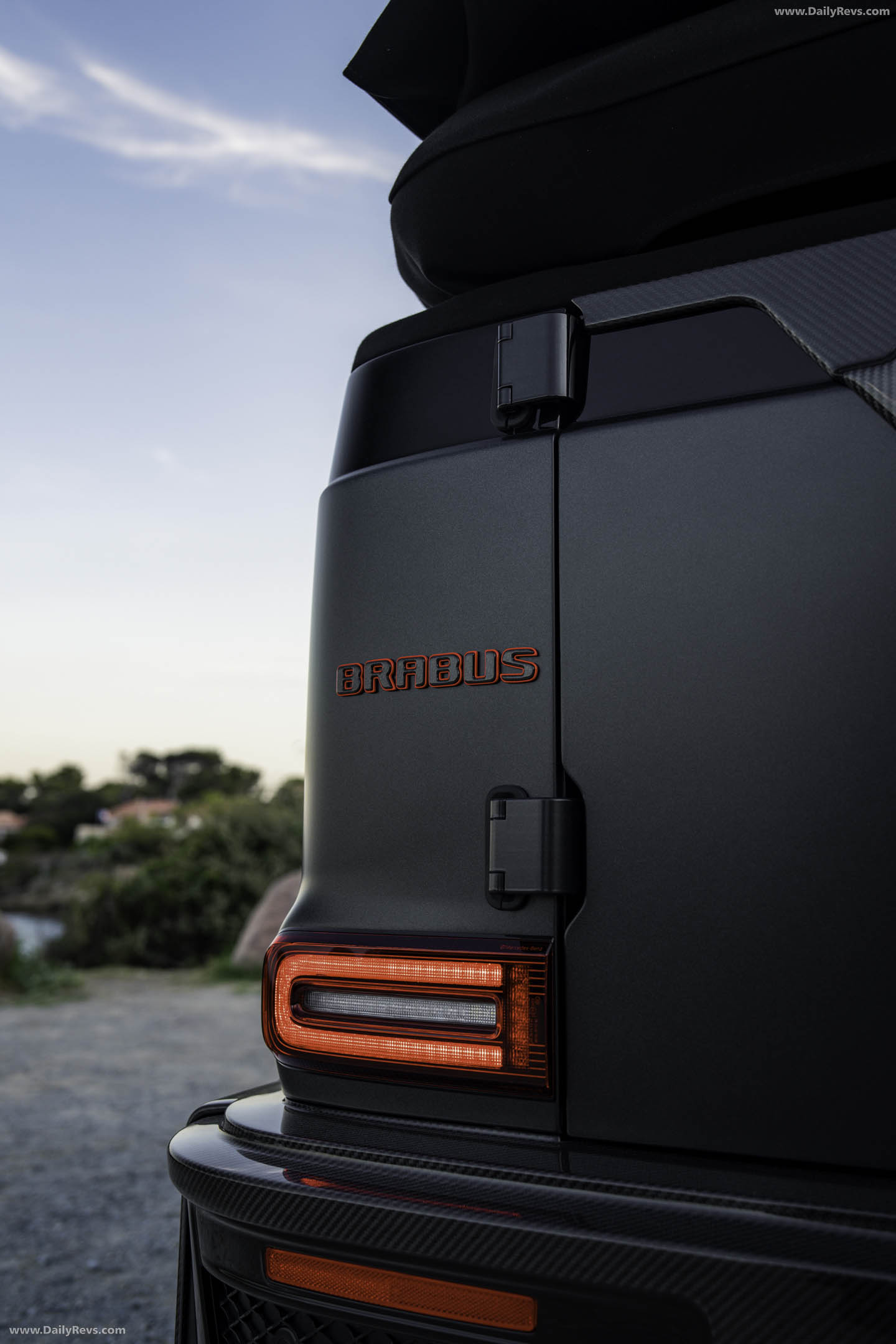 2027 Brabus 900 Rocket Edition Cabrio Exterior