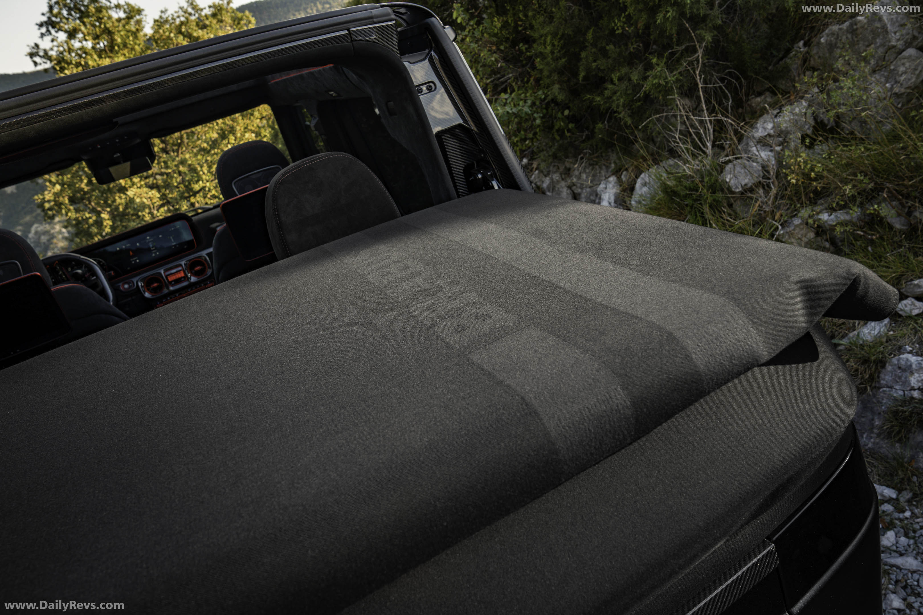 2027 Brabus 900 Rocket Edition Cabrio Interior