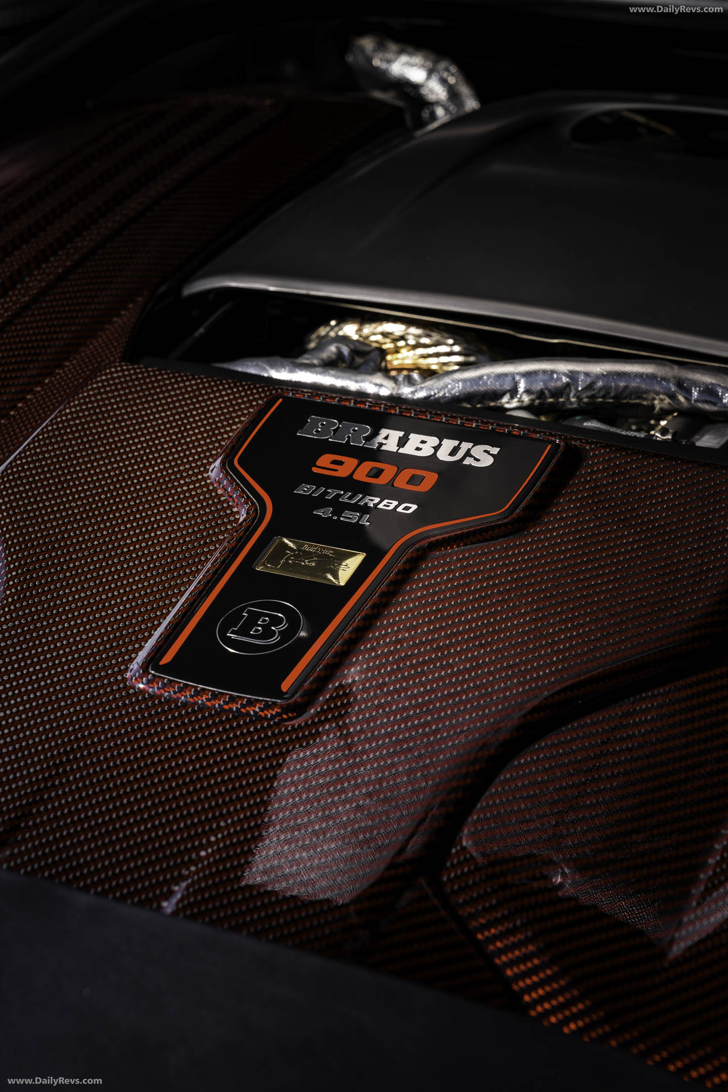 2027 Brabus 900 Rocket Edition Cabrio Engine