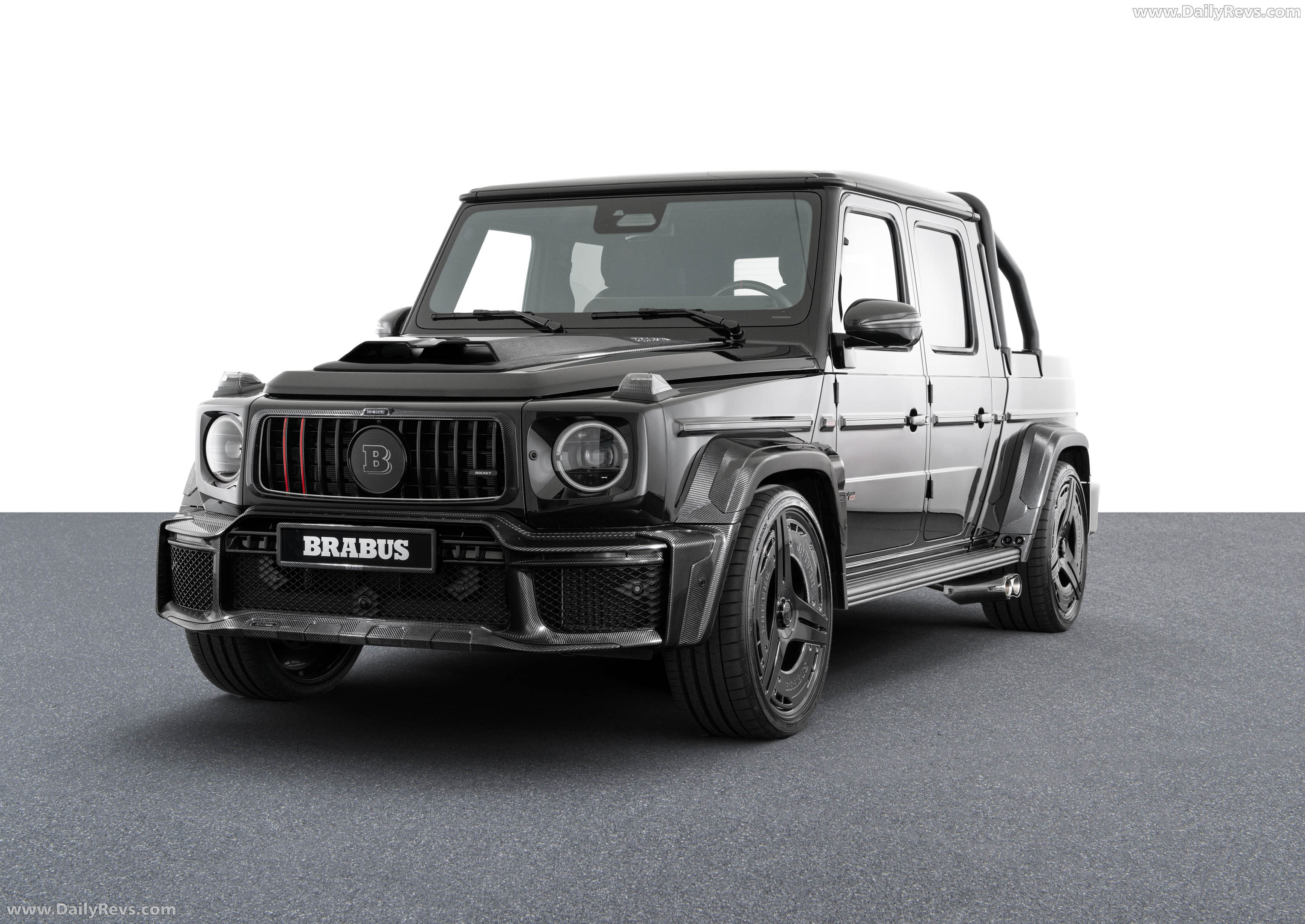 2027 Brabus P 900 Rocket Edition Front View