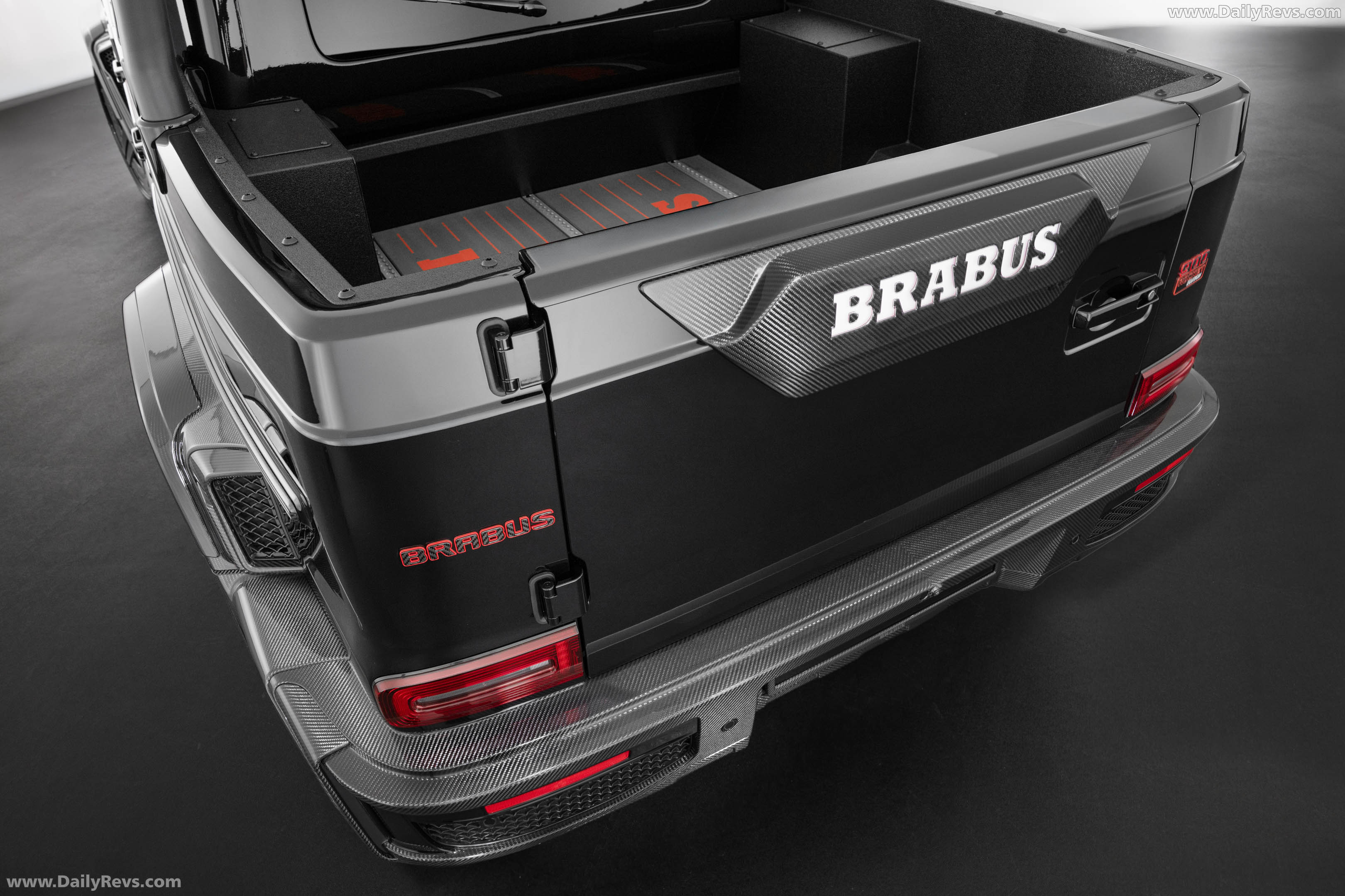 2027 Brabus P 900 Rocket Edition Interior