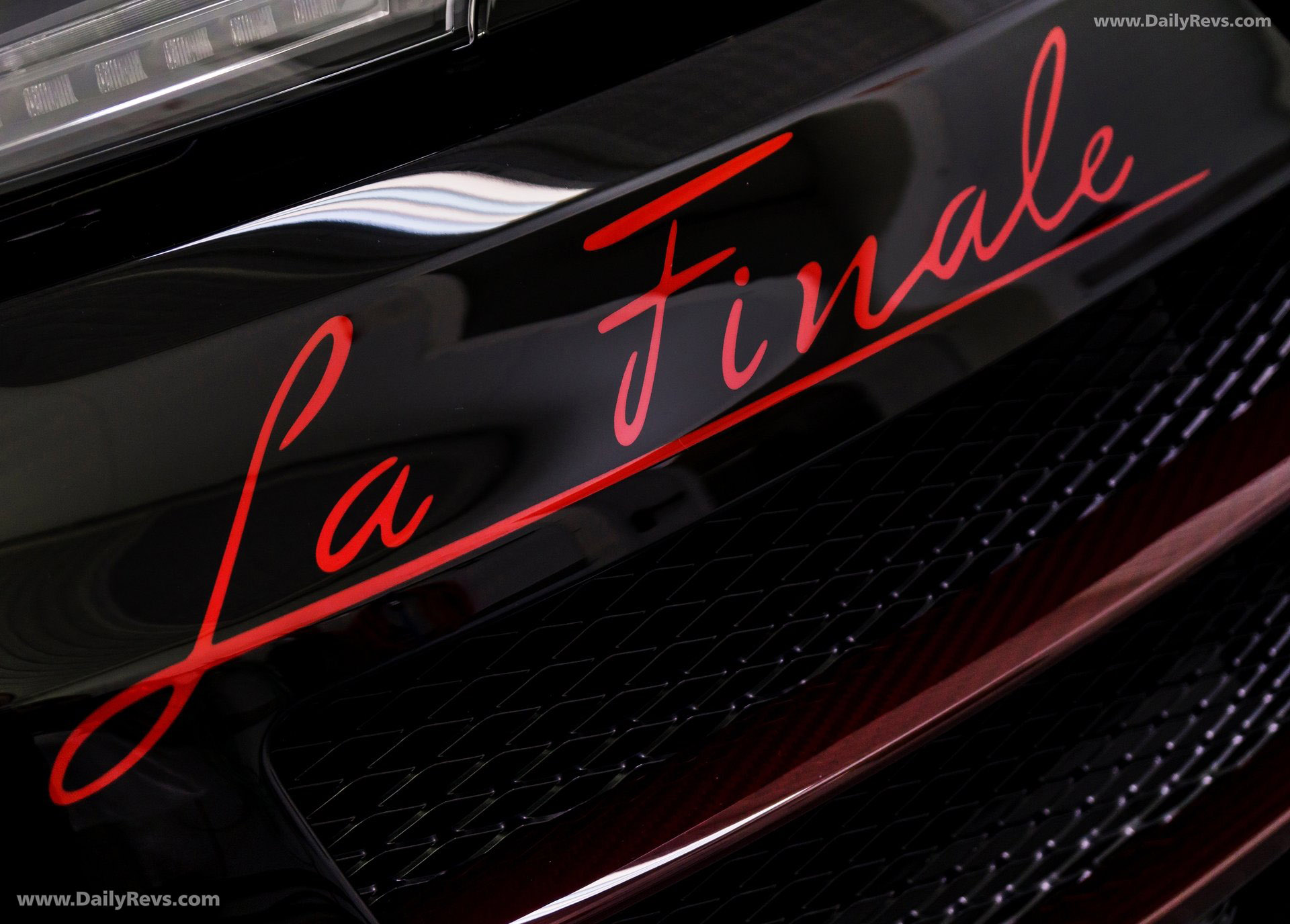 2015 Bugatti Veyron Grand Sport Vitesse La Finale Exterior