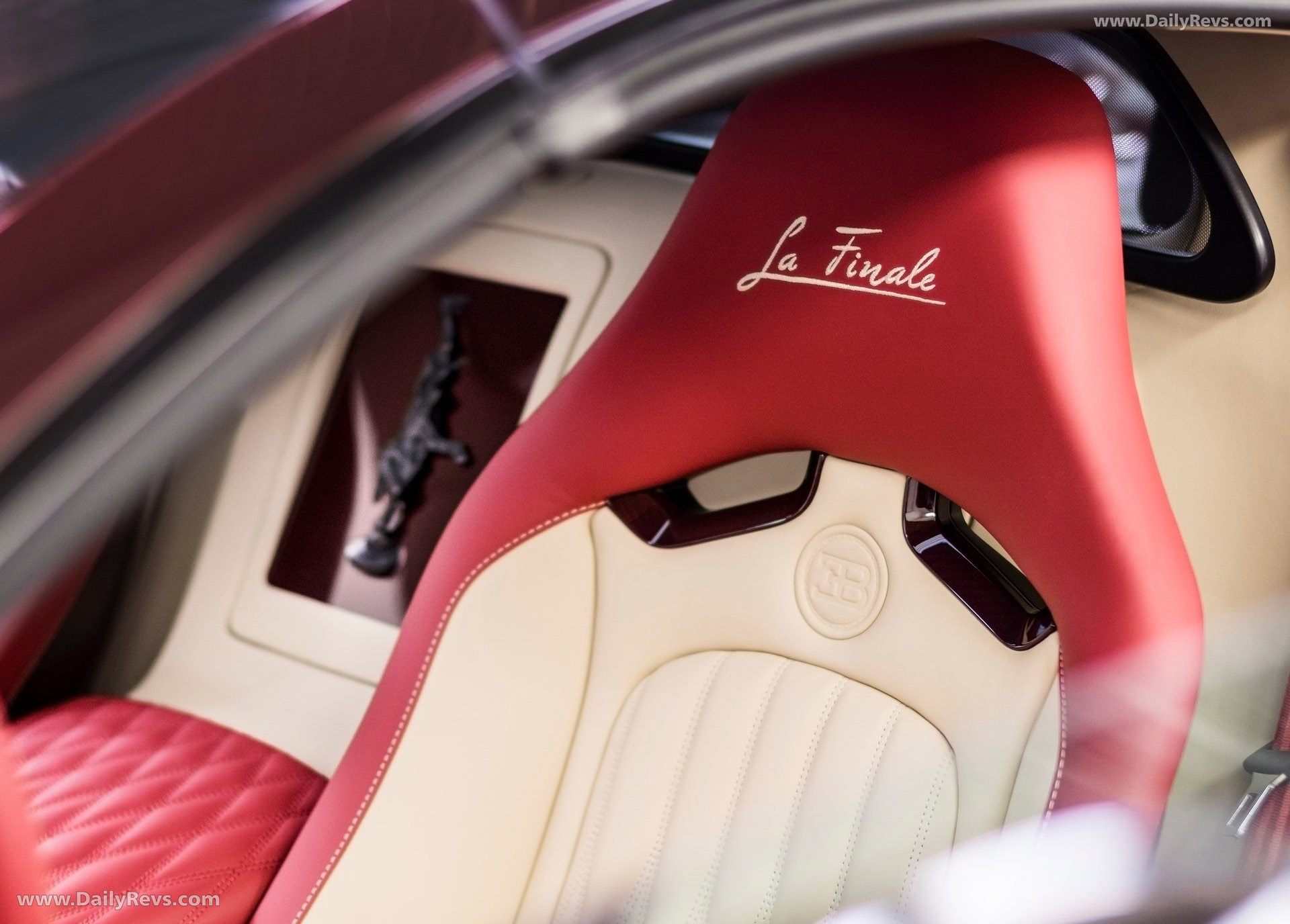 2015 Bugatti Veyron Grand Sport Vitesse La Finale Interior
