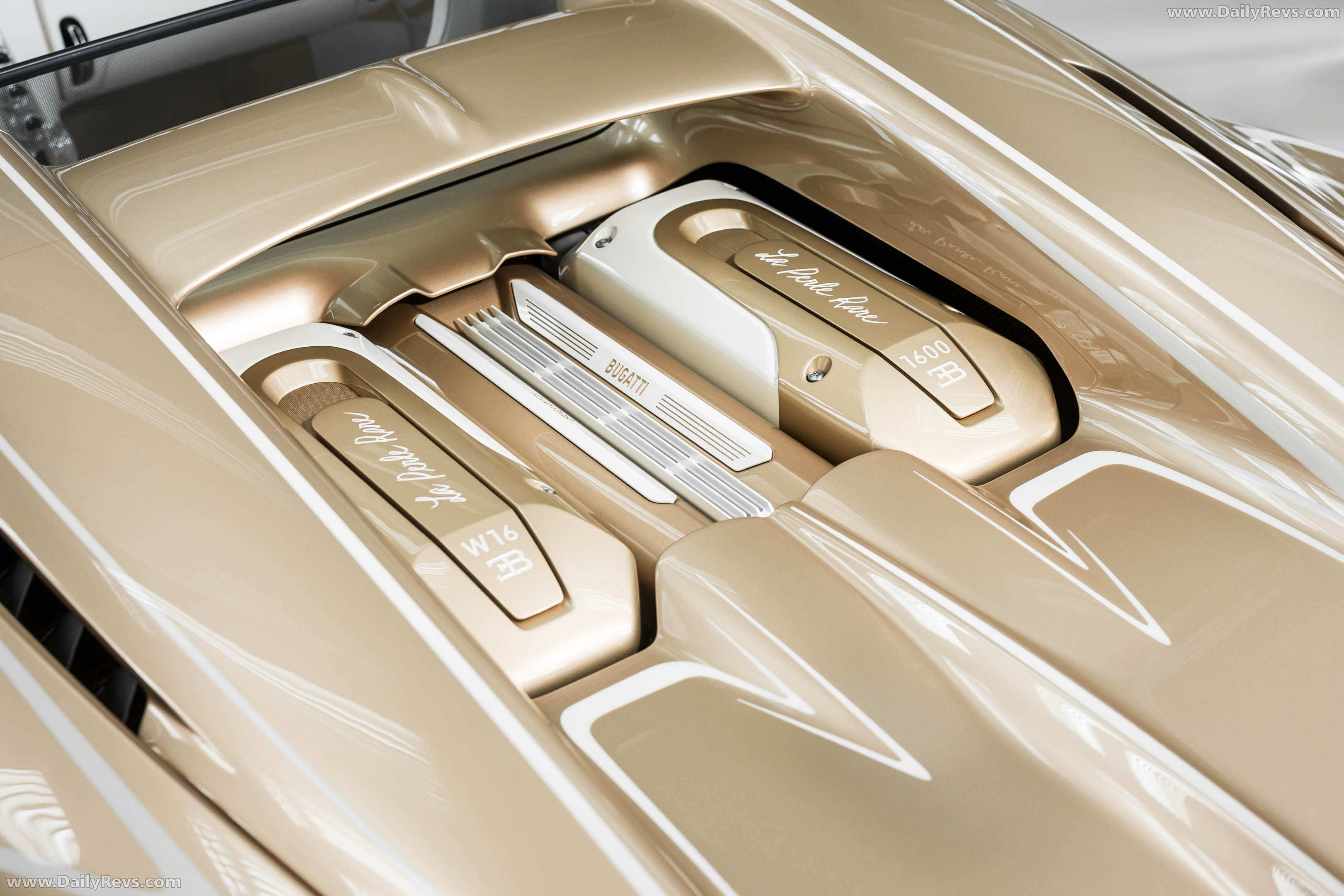 2026 Bugatti W16 Mistral La Perle Rare Exterior