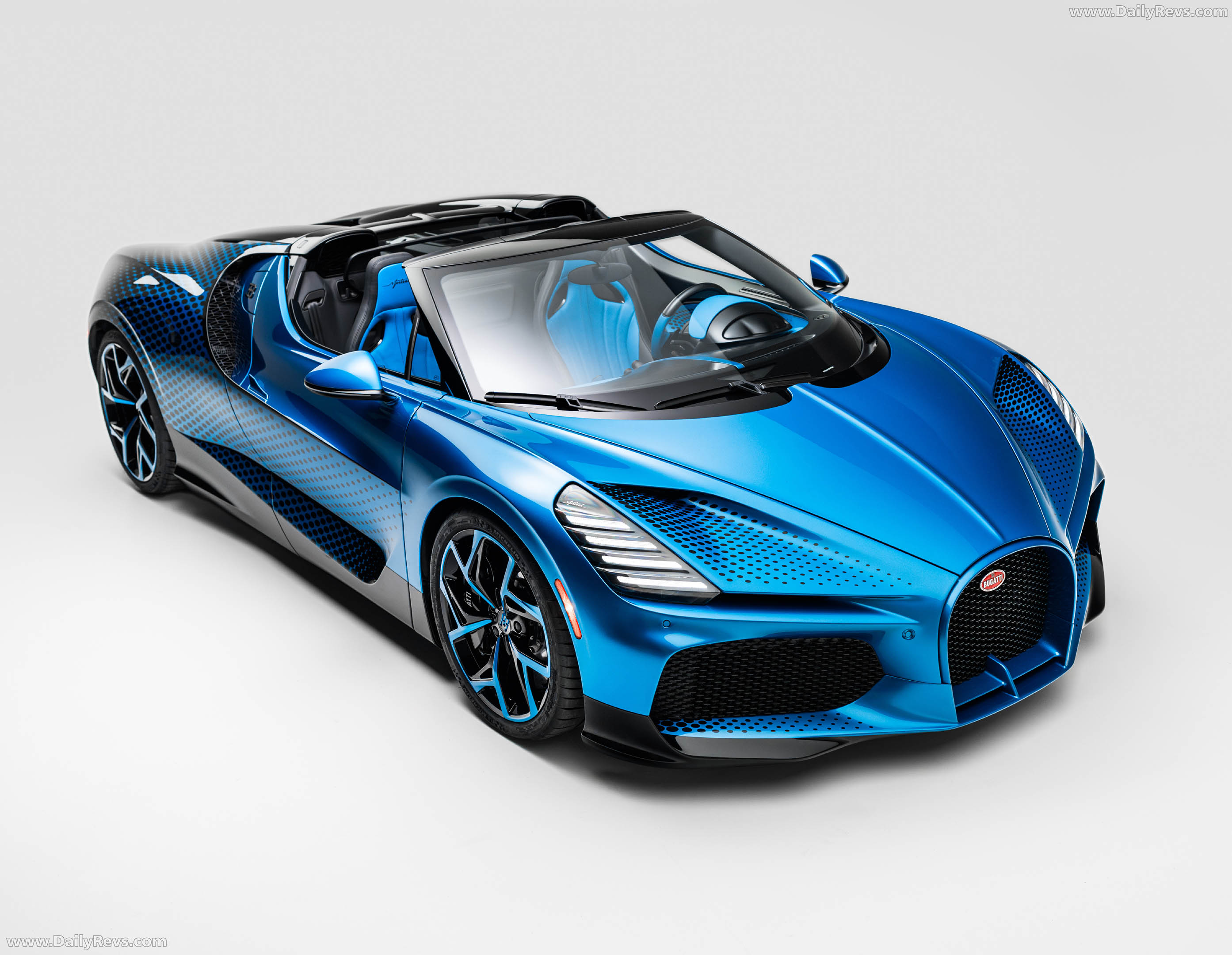 2026 Bugatti W16 Mistral Fly Bug Front View
