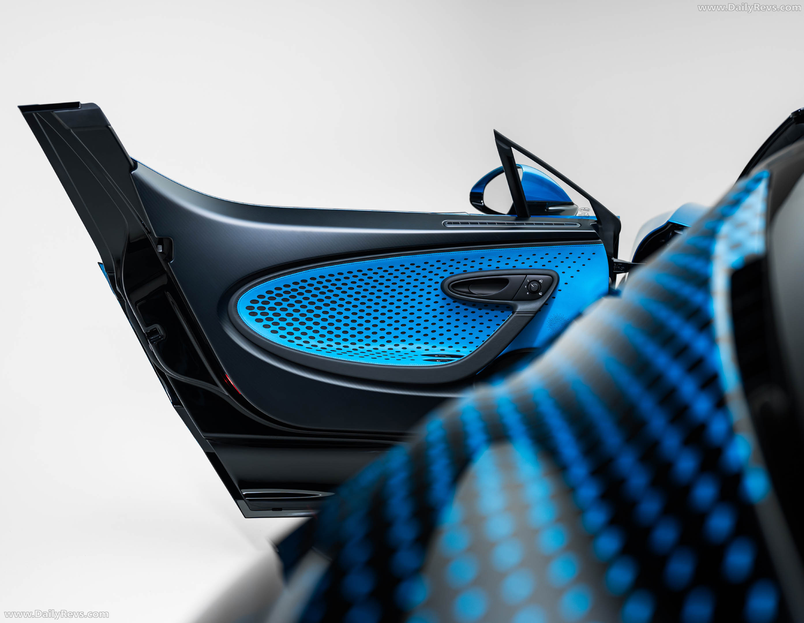 2026 Bugatti W16 Mistral Fly Bug Interior