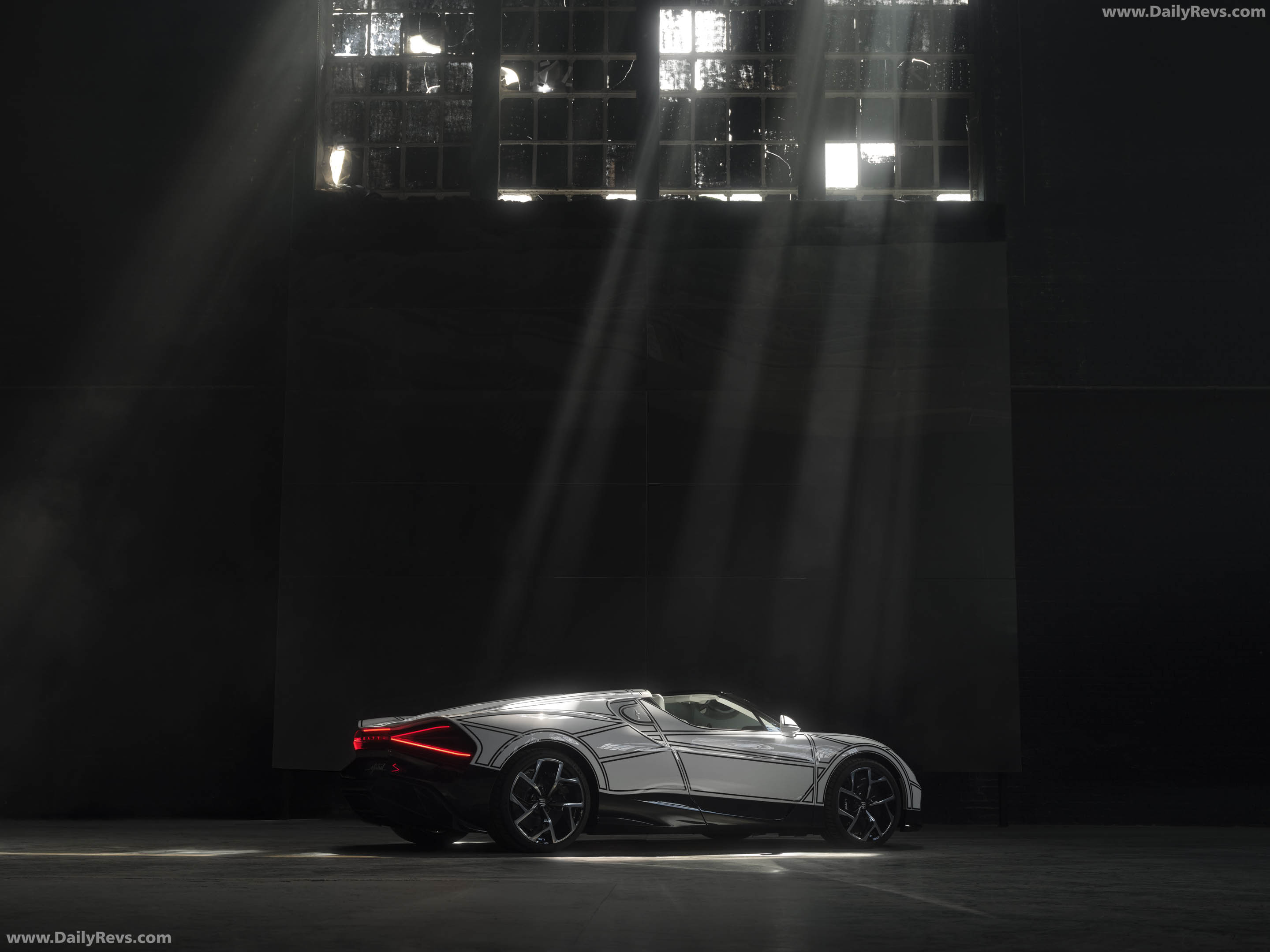 2026 Bugatti W16 Mistral Blanc Eternel Rear View