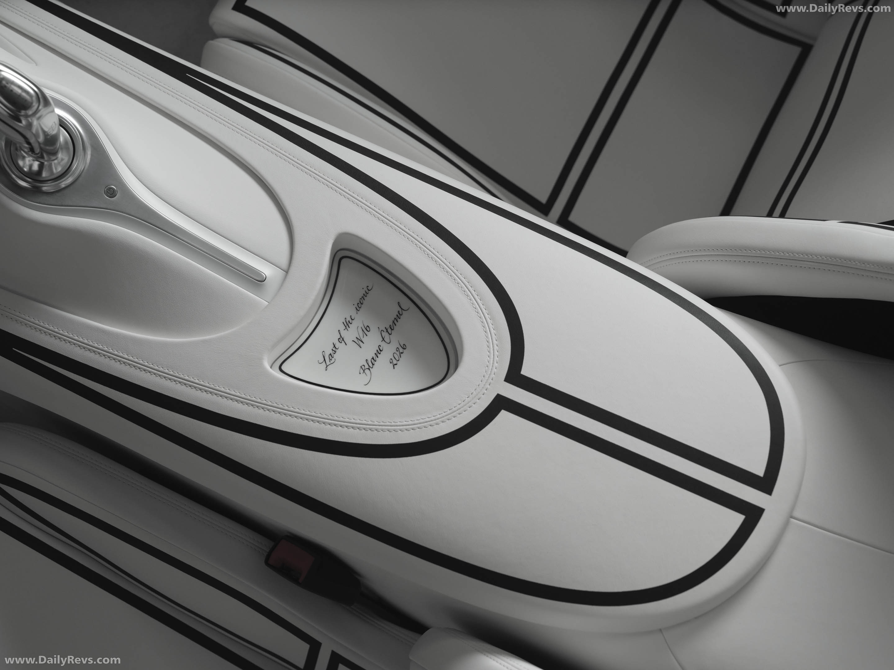 2026 Bugatti W16 Mistral Blanc Eternel Interior