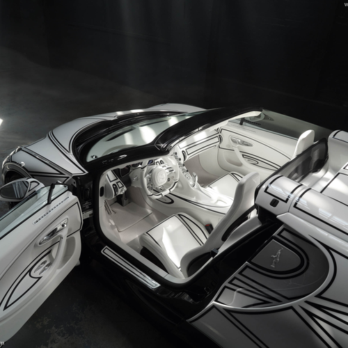 2026 Bugatti W16 Mistral Blanc Eternel Interior