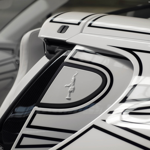 2026 Bugatti W16 Mistral Blanc Eternel Interior