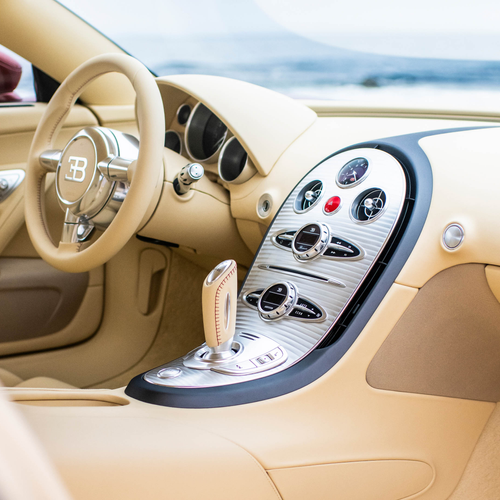 2026 Bugatti Veyron La Maison Pur Sang Interior