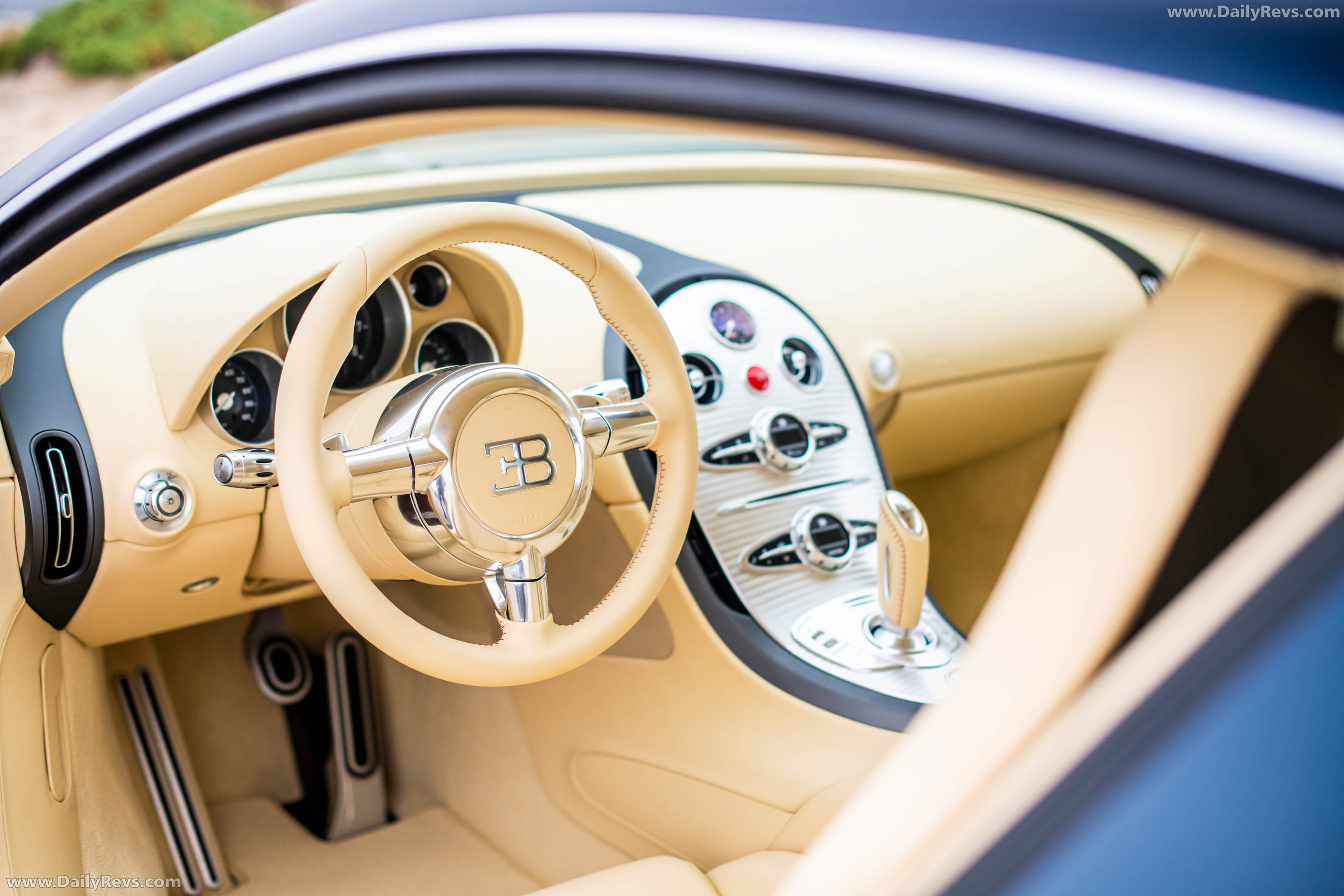 2026 Bugatti Veyron La Maison Pur Sang Interior