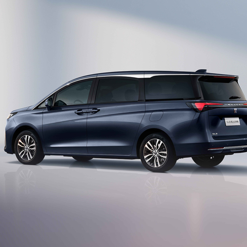 2026  GL8 Rear View