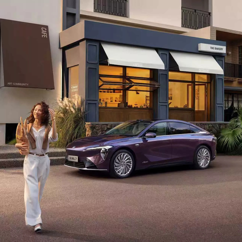 2026 Buick Electra L7 Avenir Front View