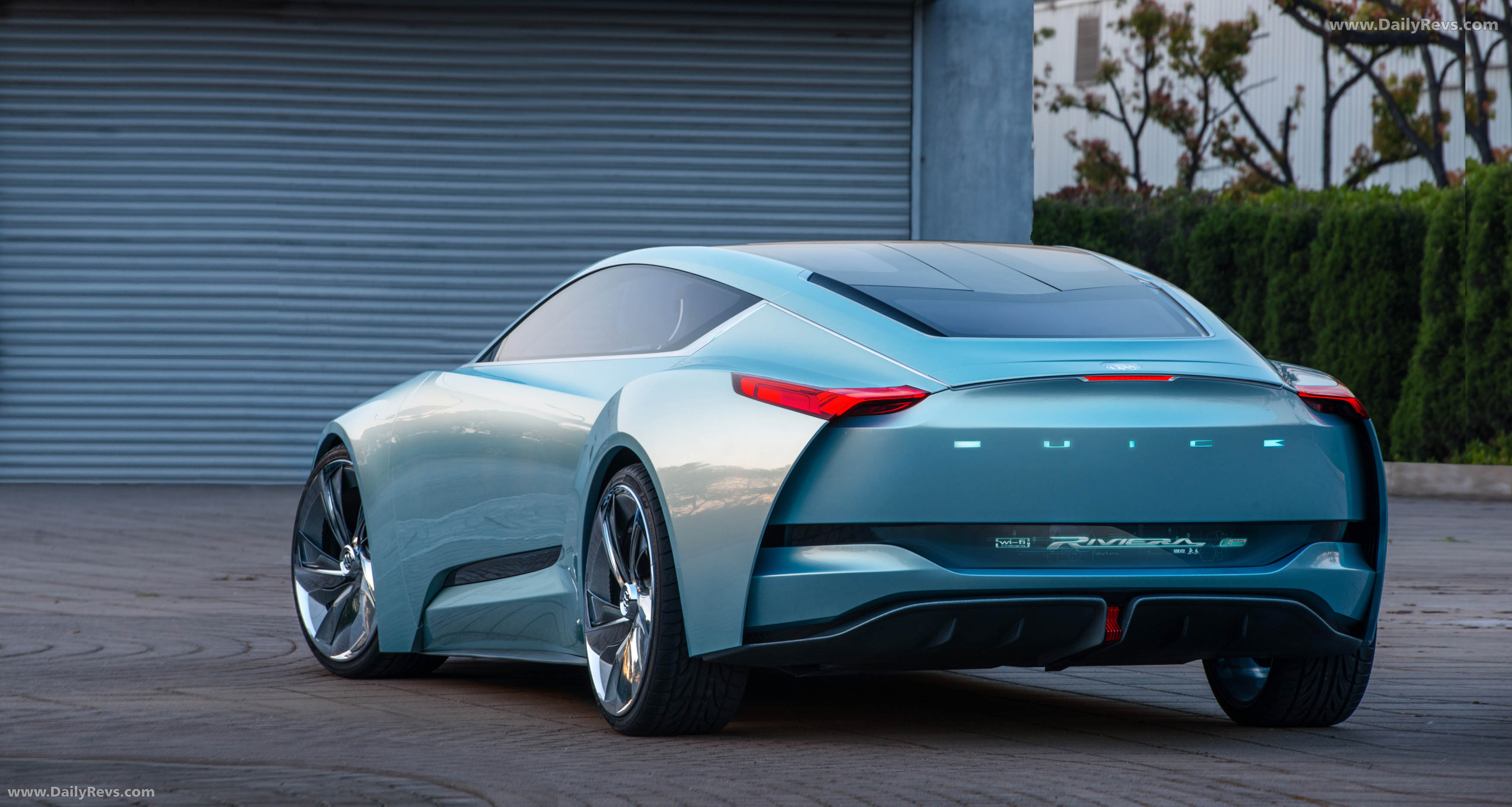2013 Buick Riviera Concept Rear View