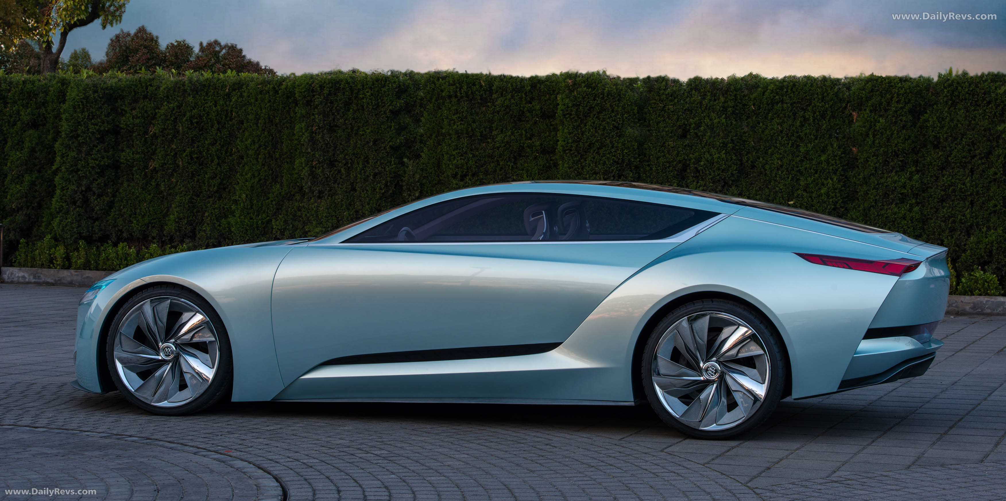2013 Buick Riviera Concept Side View