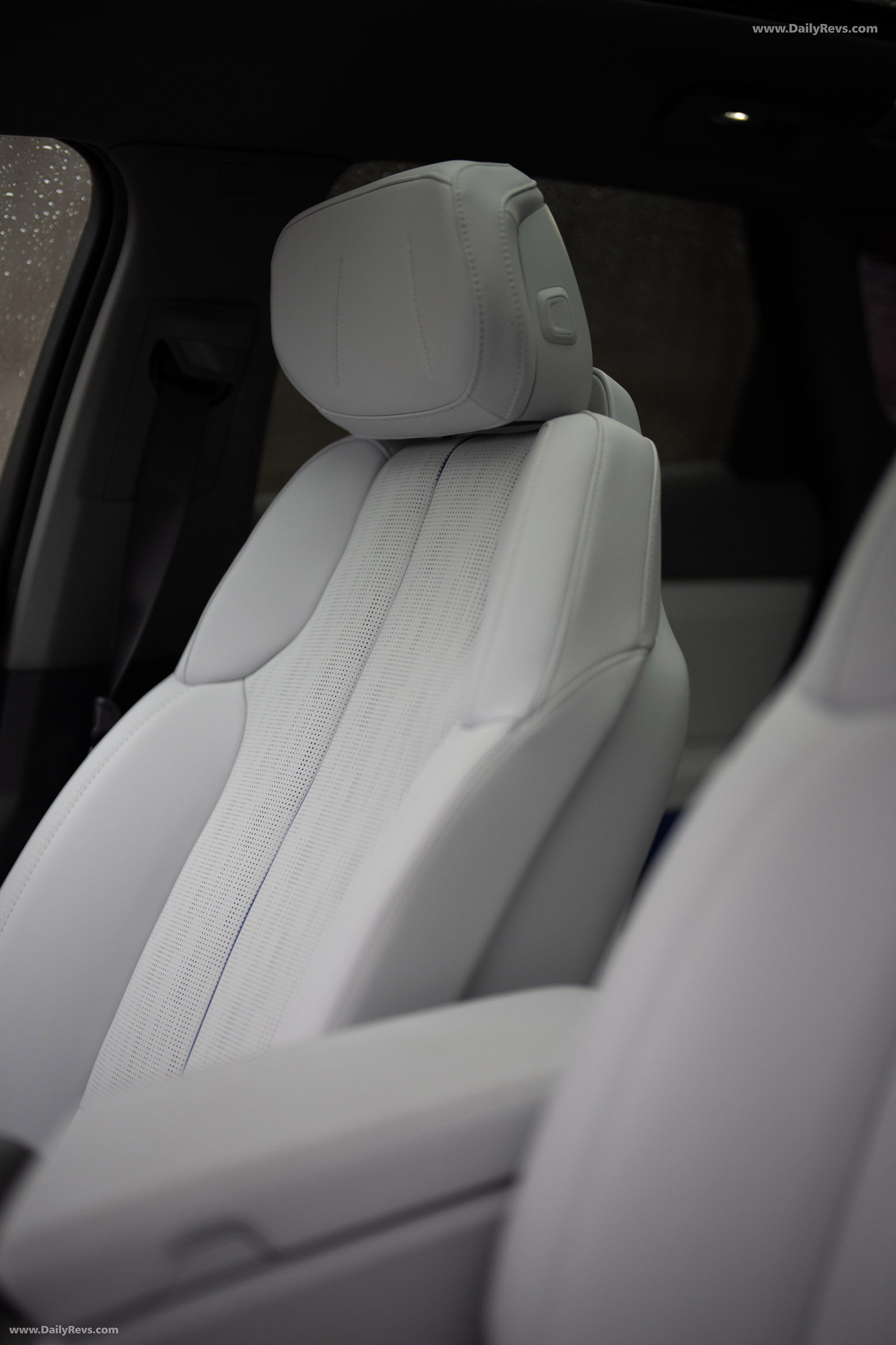 2026 Cadillac Optiq European Version Exterior