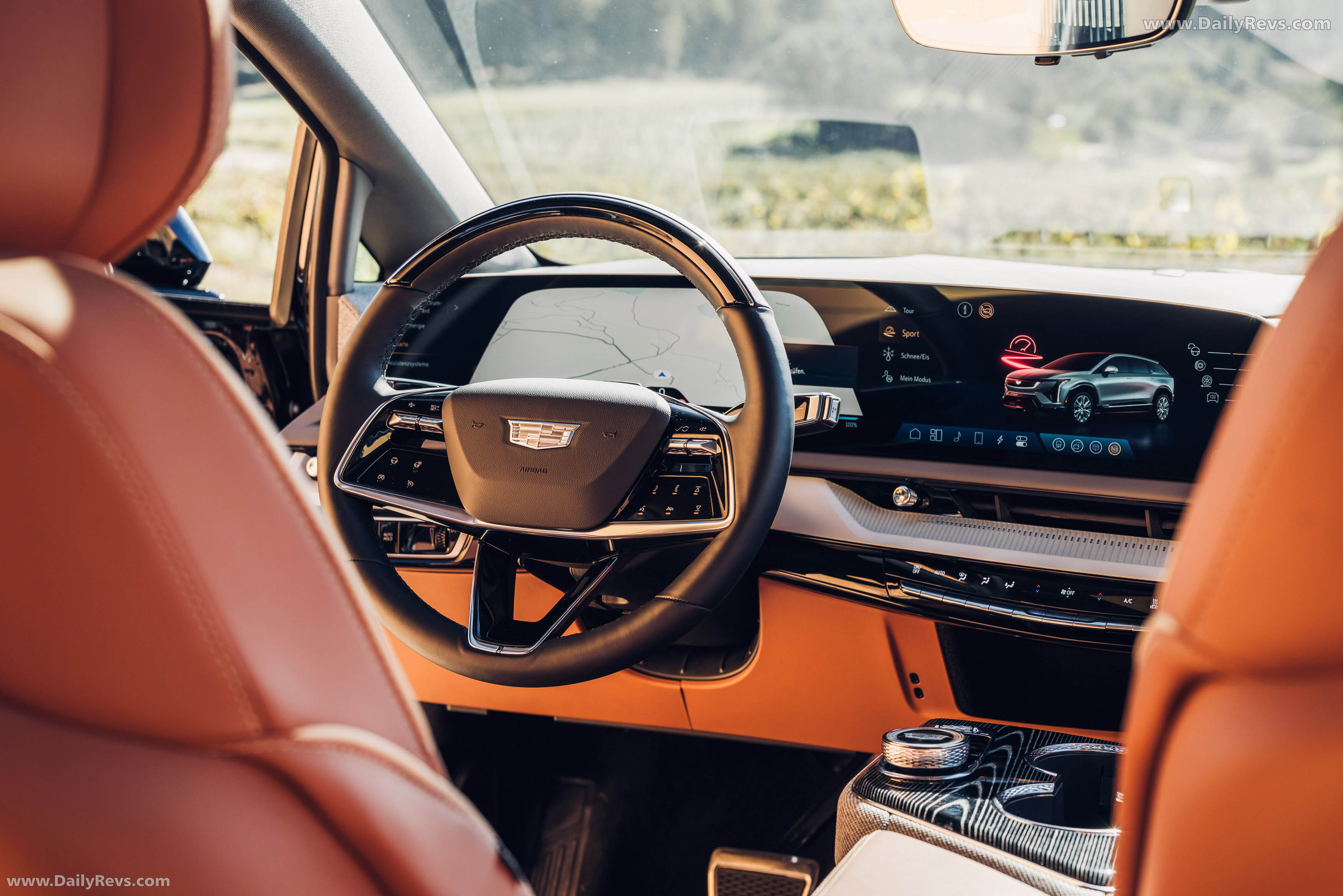 2026 Cadillac Optiq European Version Interior