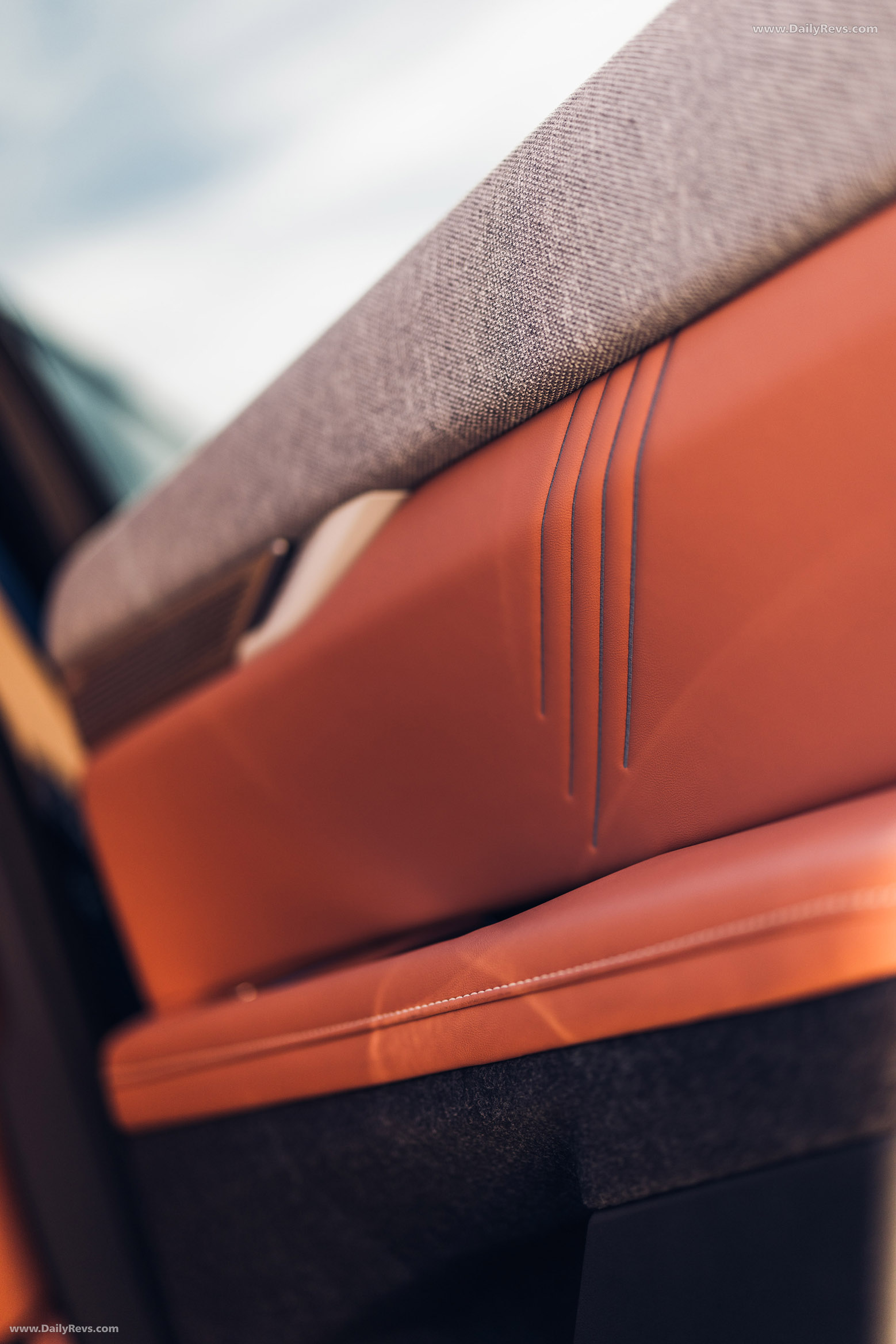 2026 Cadillac Optiq European Version Interior