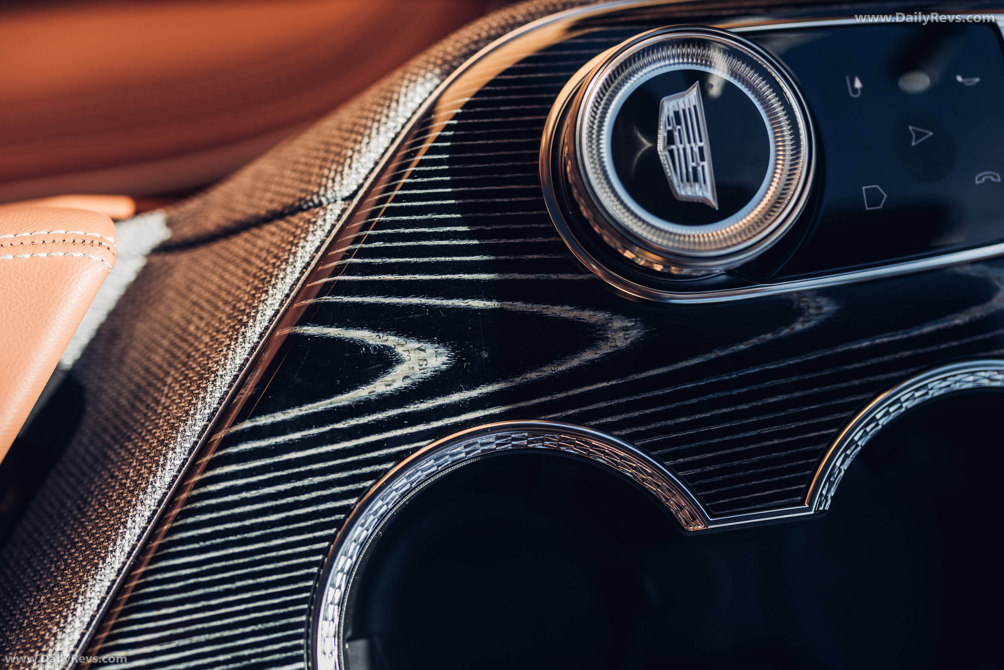 2026 Cadillac Optiq European Version Interior