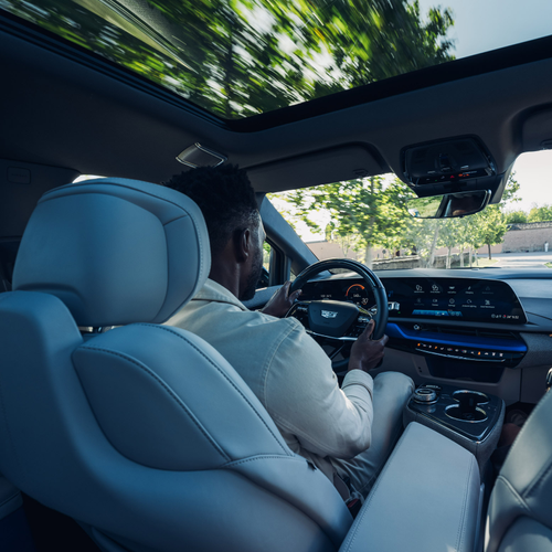 2026 Cadillac Optiq European Version Interior