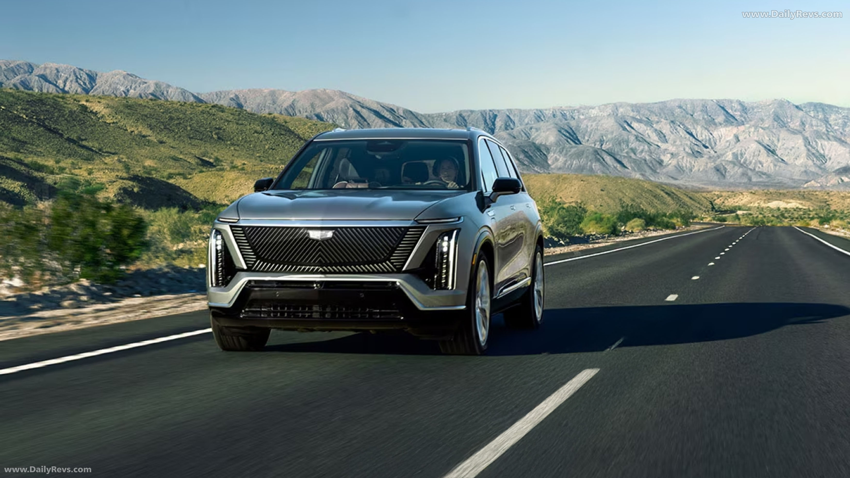 2026 Cadillac VISTIQ European Version Front View