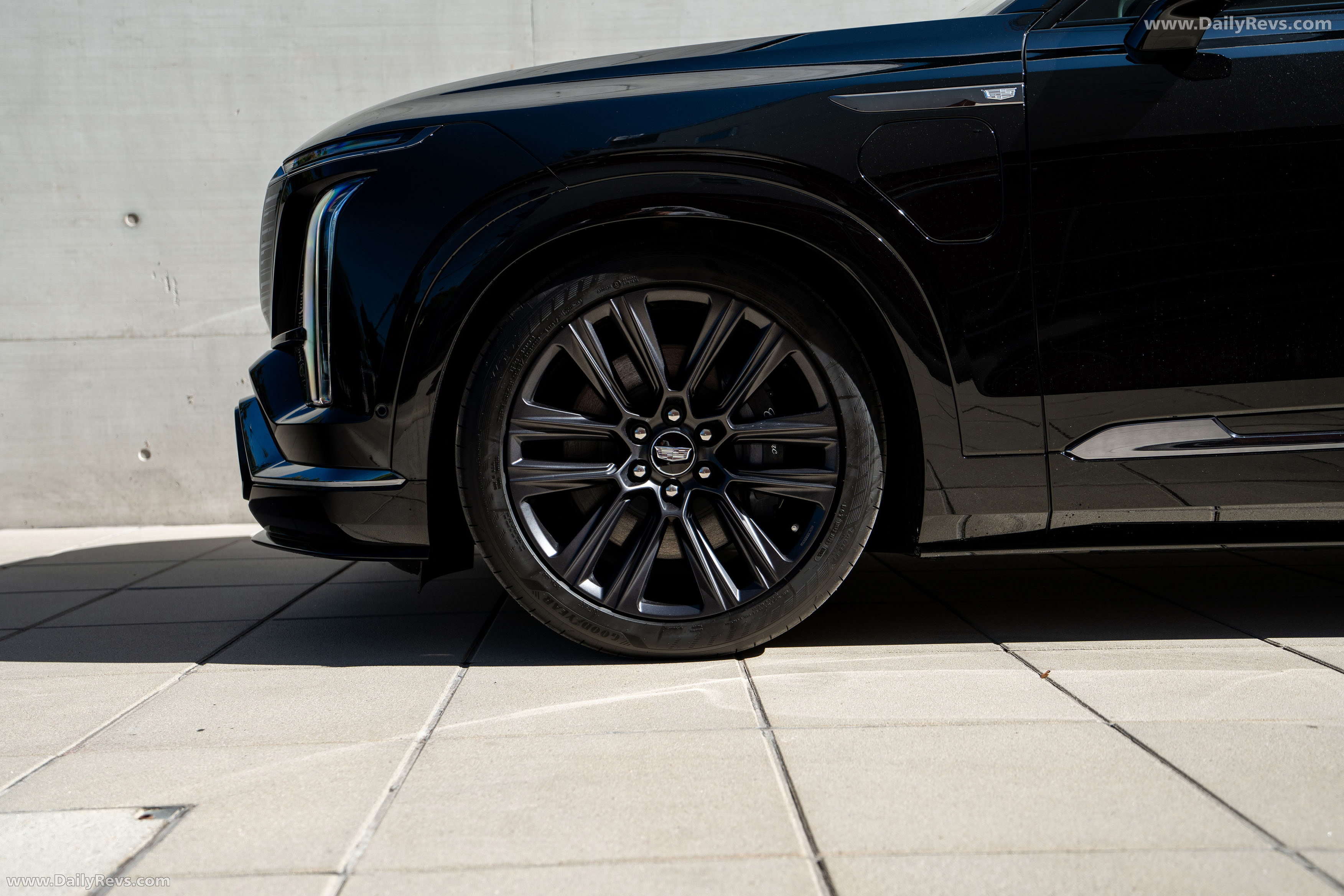 2026 Cadillac VISTIQ European Version Exterior