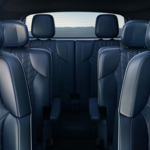 2026 Cadillac VISTIQ European Version Interior