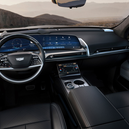 2026 Cadillac VISTIQ European Version Interior