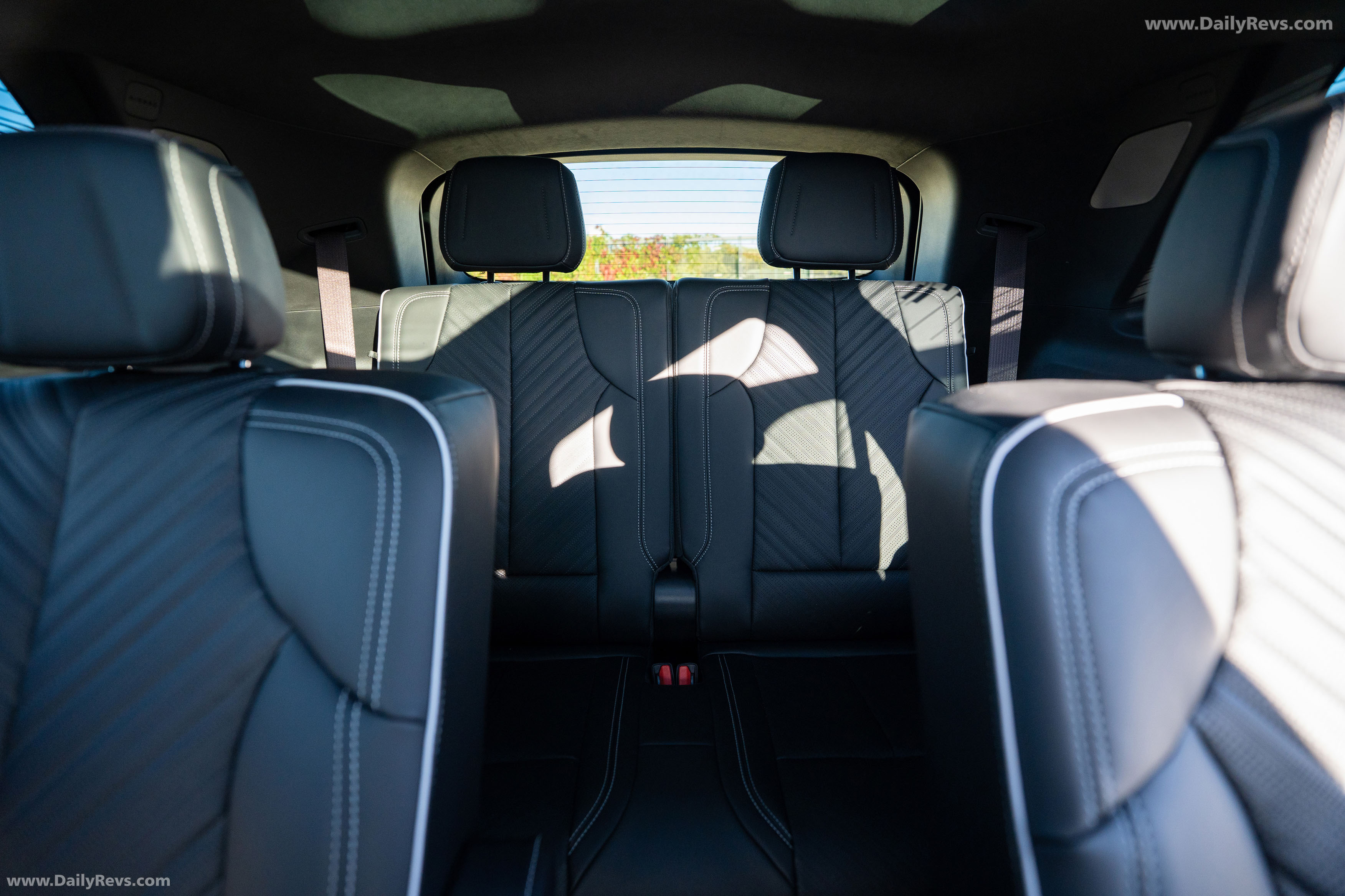 2026 Cadillac VISTIQ European Version Interior