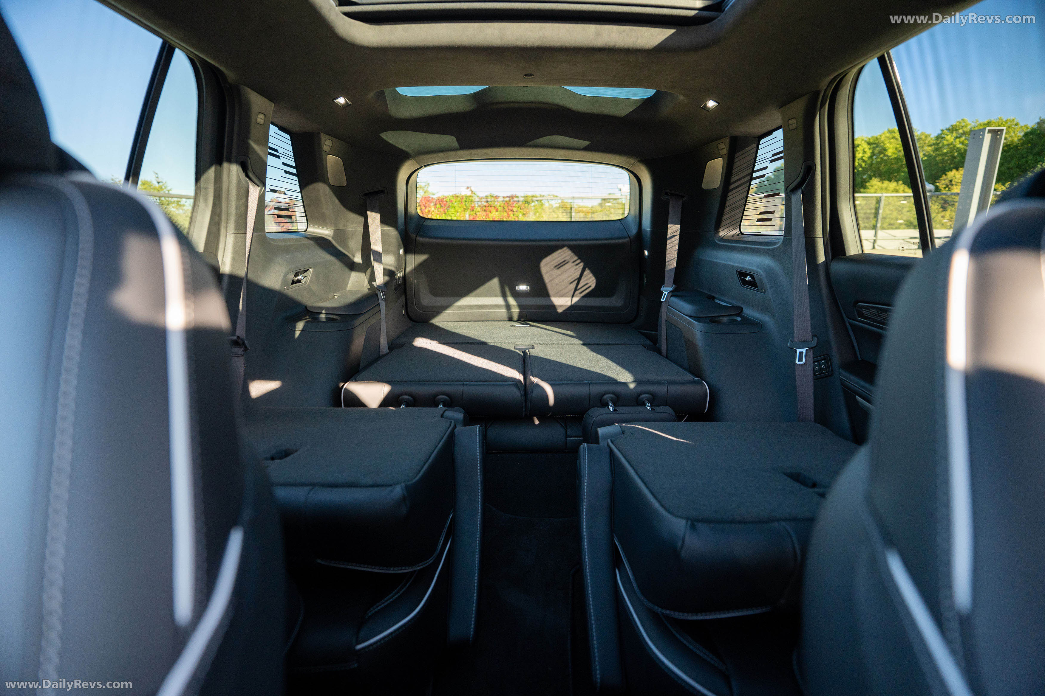 2026 Cadillac VISTIQ European Version Interior