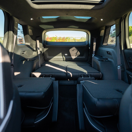 2026 Cadillac VISTIQ European Version Interior