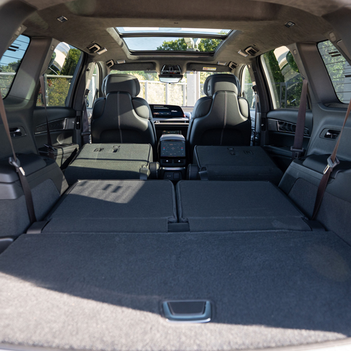 2026 Cadillac VISTIQ European Version Interior