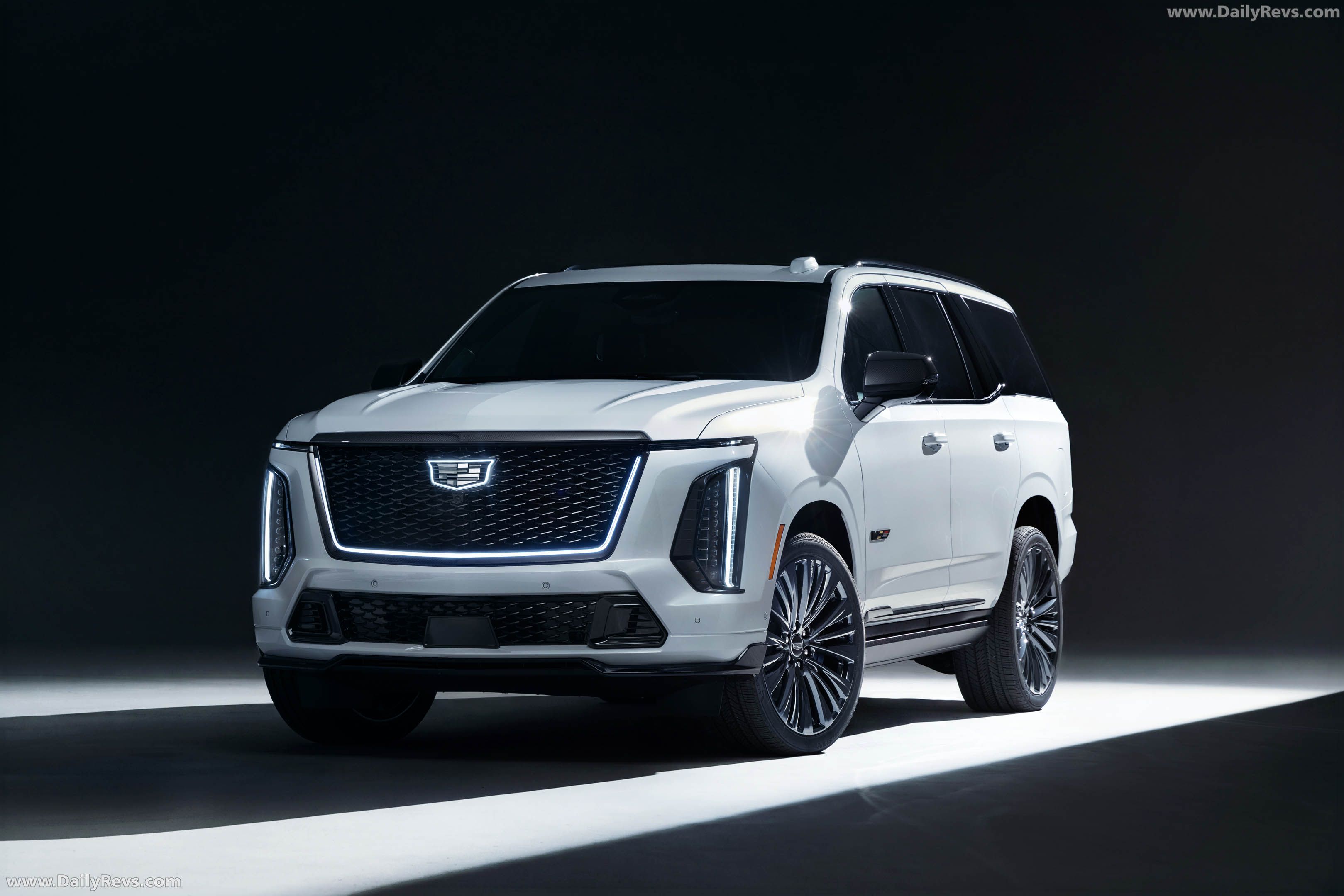 2027 Cadillac Escalade-V 125th Anniversary Collector Series Front View