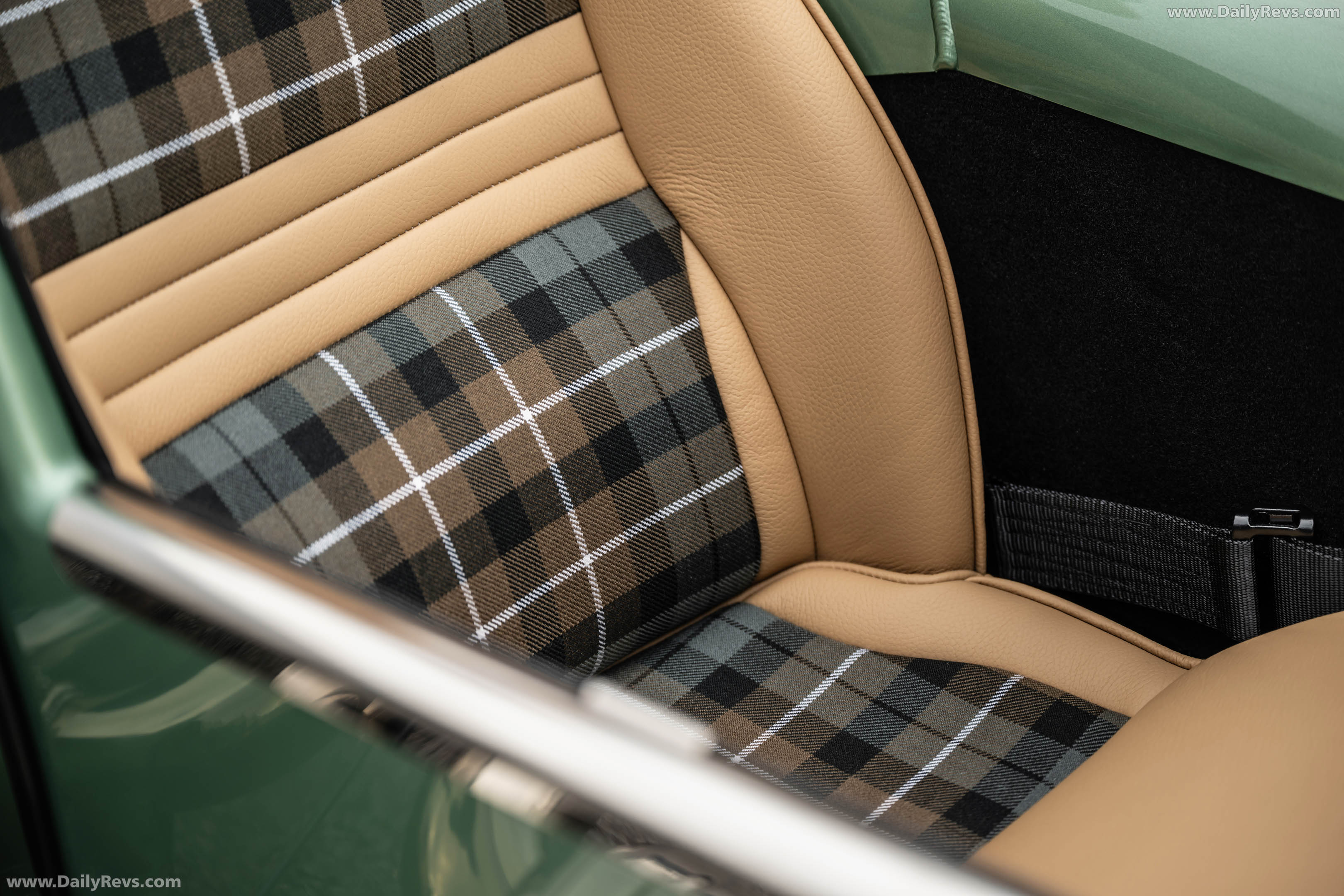 2026 Caterham Seven HWM Edition Interior
