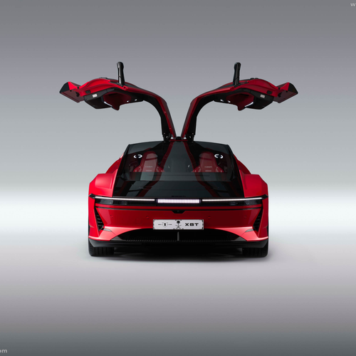 2027 Ceer Exobot Sedan Front View