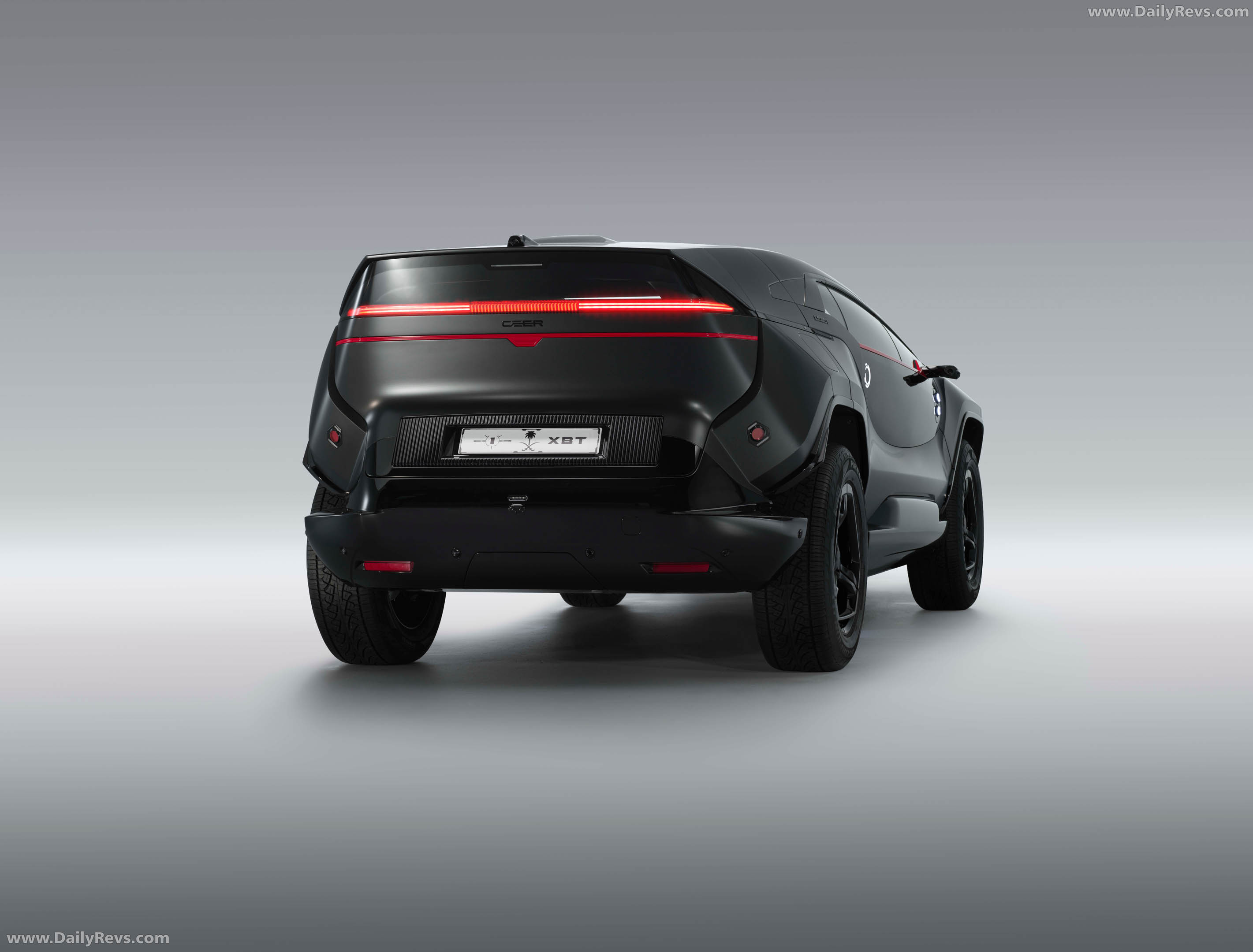 2027 Ceer Exobot SUV Rear View