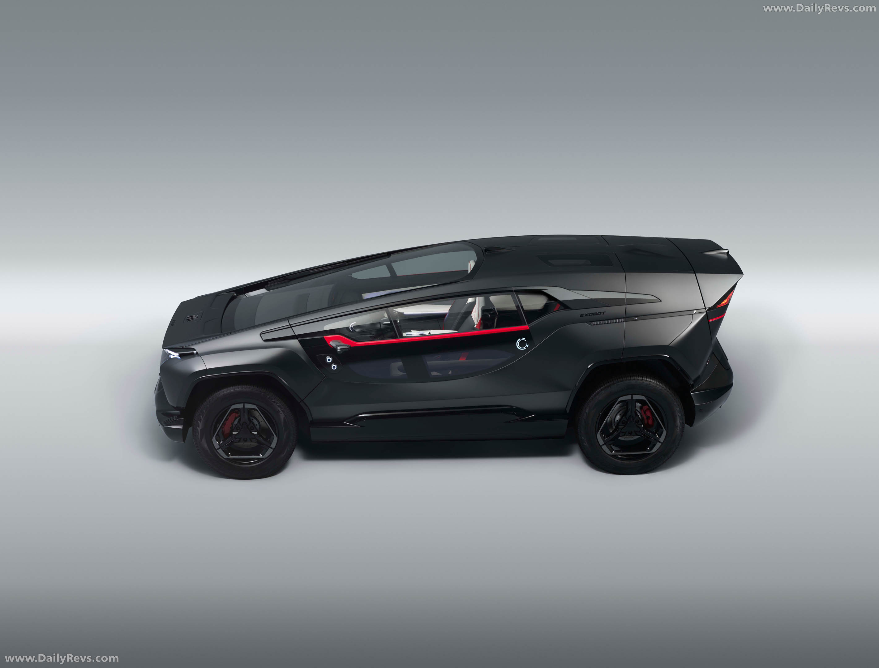 2027 Ceer Exobot SUV Side View