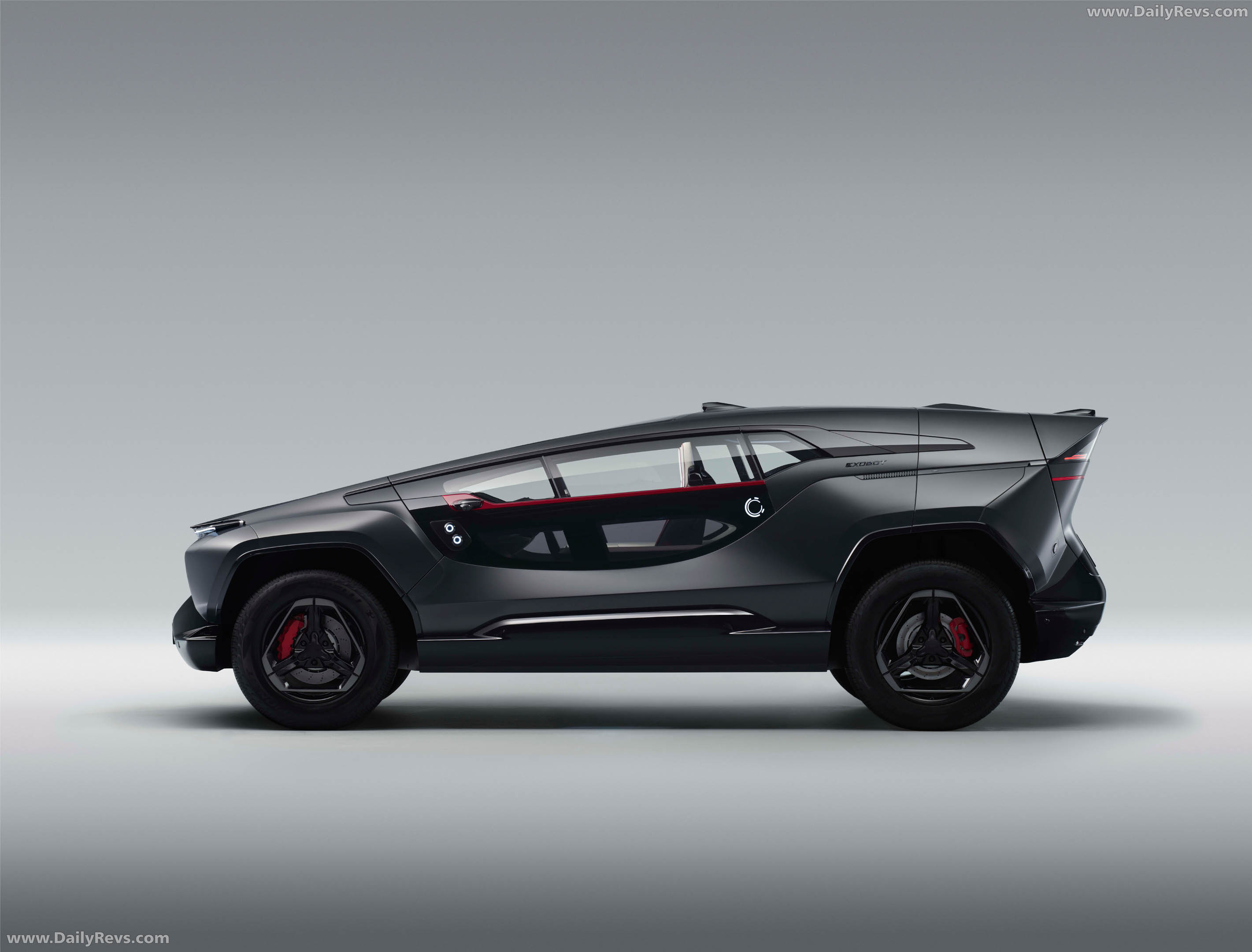 2027 Ceer Exobot SUV Side View
