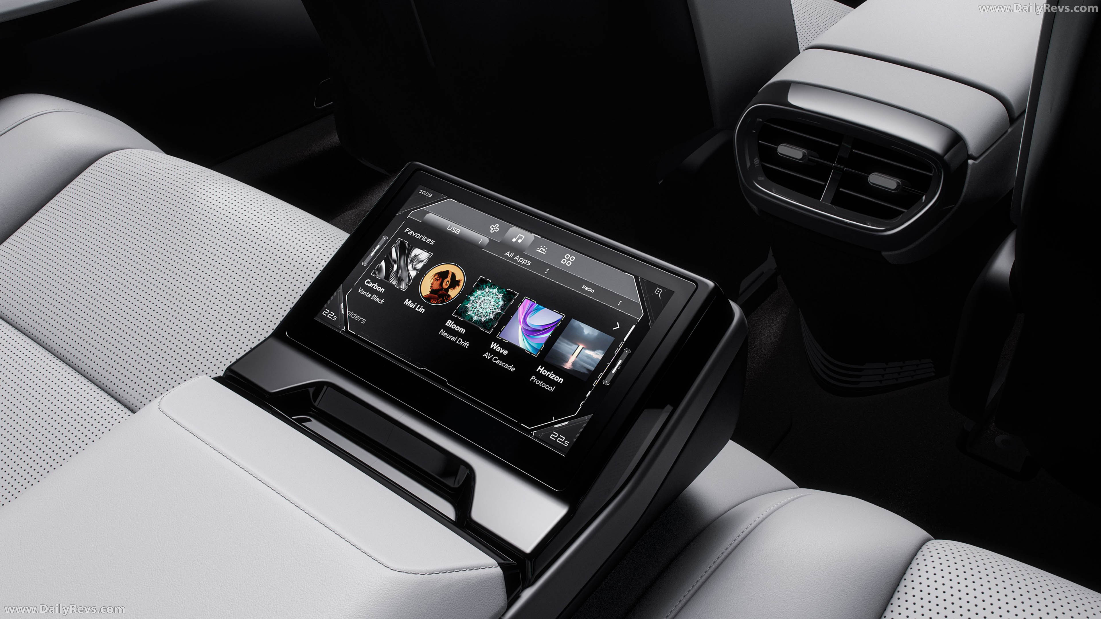2027 Ceer Exobot SUV Interior