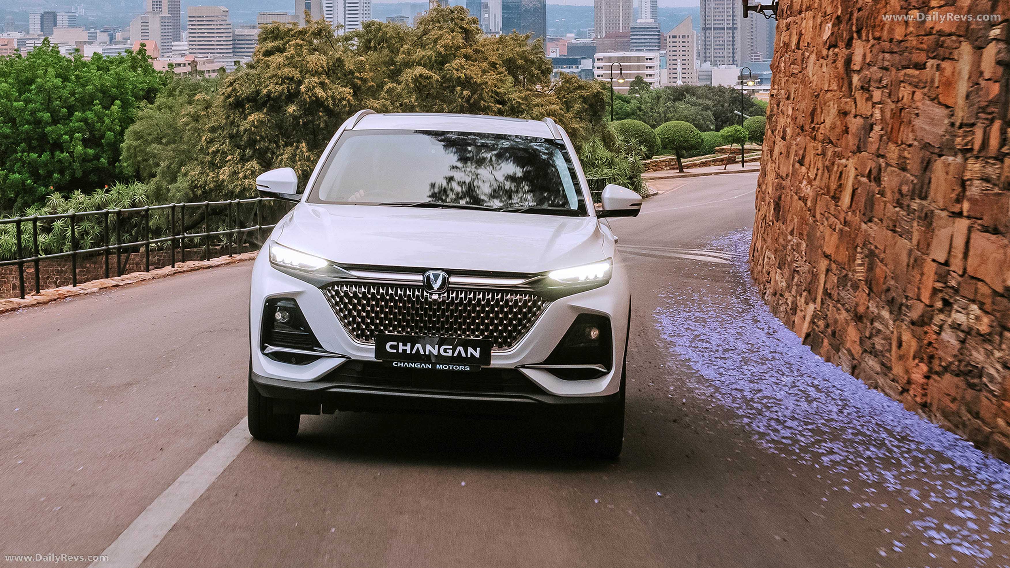 2025 Changan Auto CS75 Pro Front View