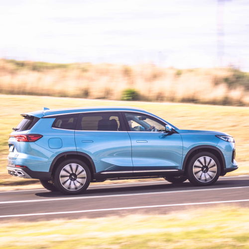 2025 Chery Automobiles Tiggo 8 Super Hybrid Side View