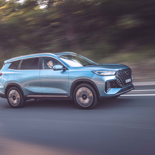 2025 Chery Automobiles Tiggo 8 Super Hybrid Side View