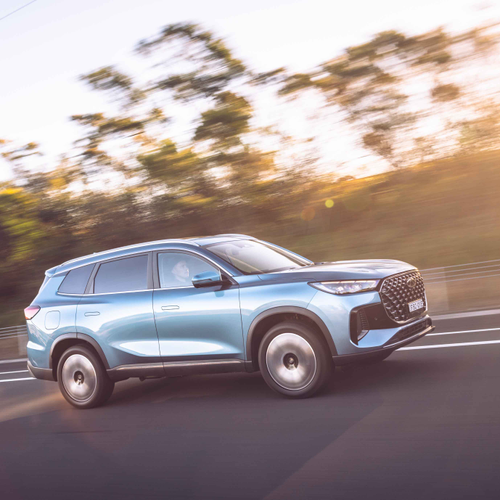 2025 Chery Automobiles Tiggo 8 Super Hybrid Side View